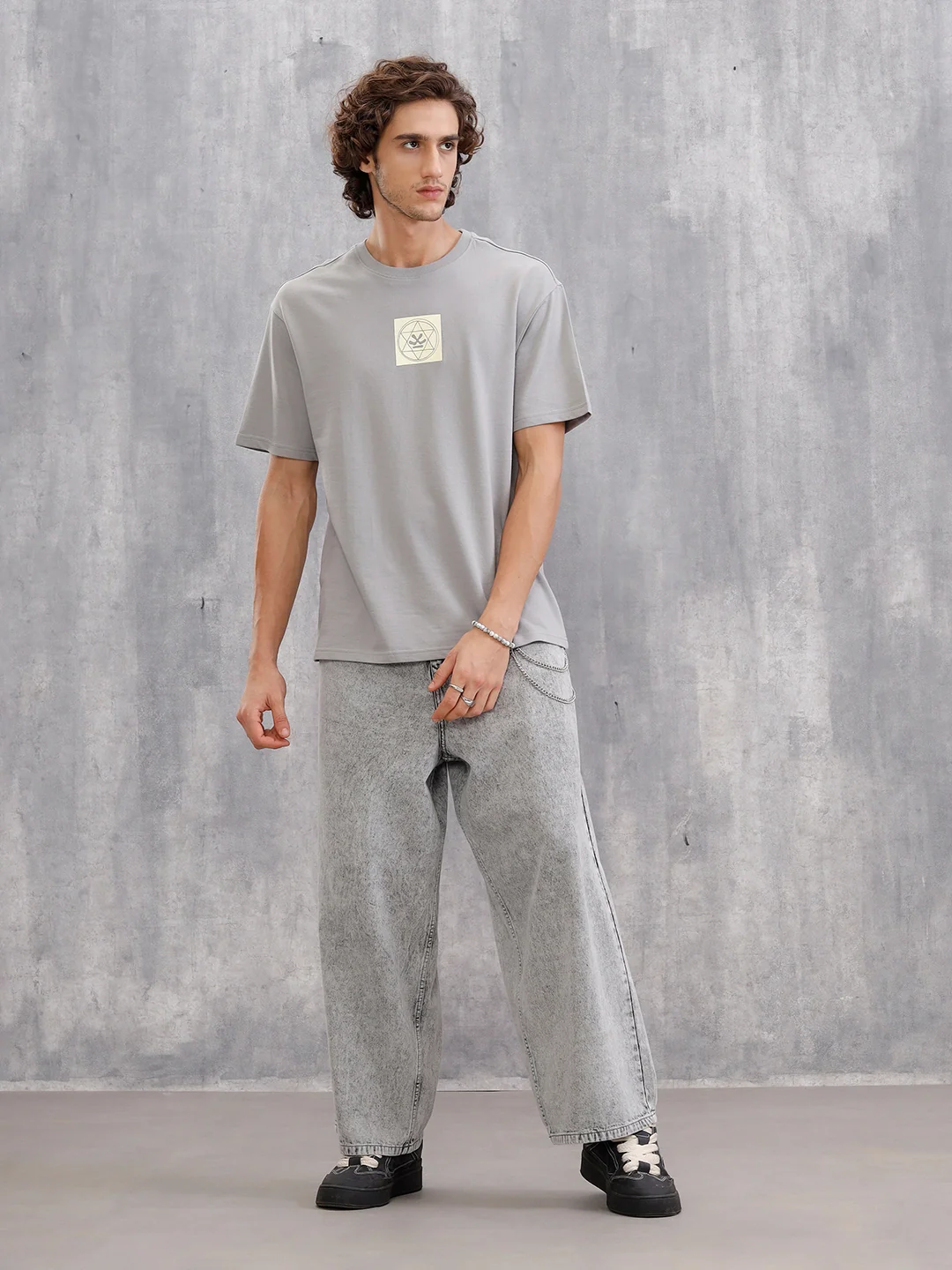 Back Print Oversized Tee | Grey - Image 2