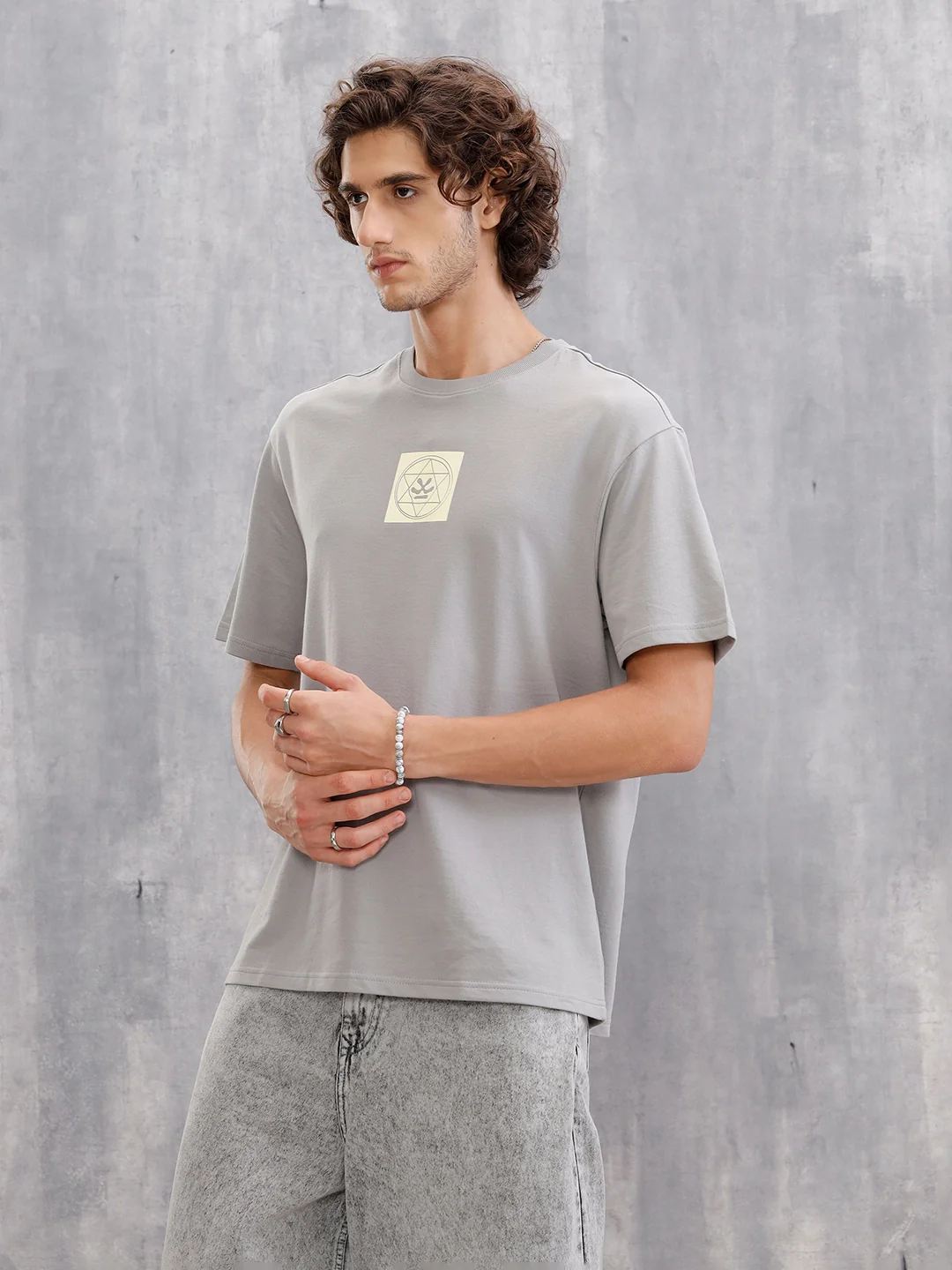 Back Print Oversized Tee | Grey - Image 4