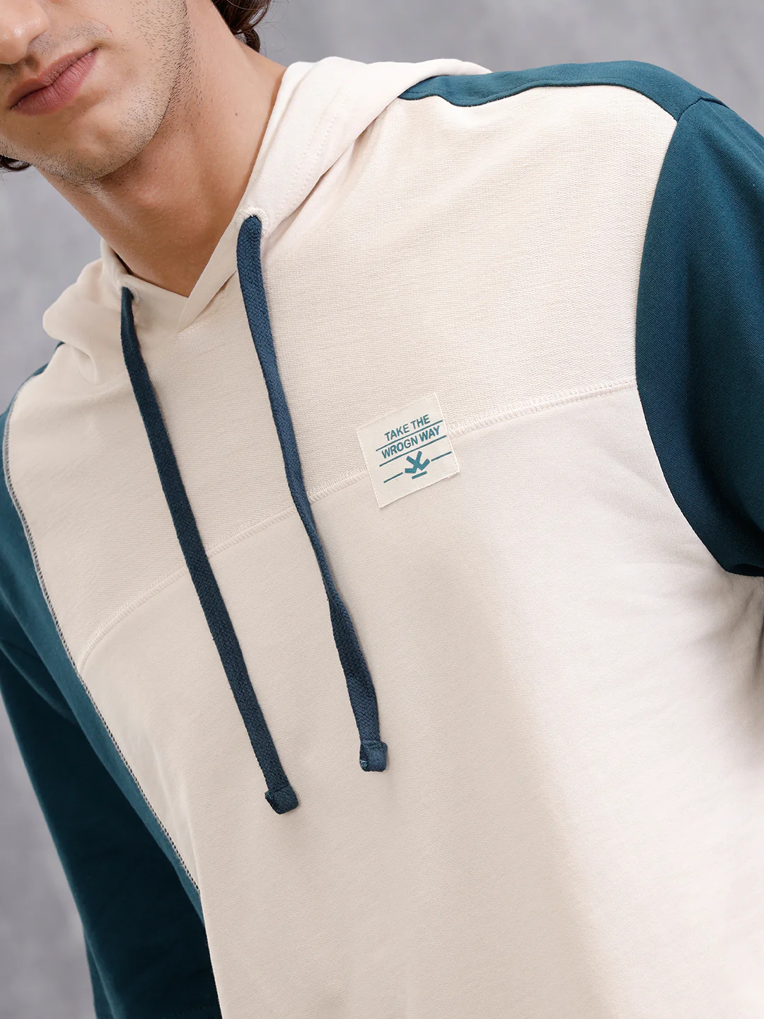 Asymmetrical Colorblocked Textured Hoodie With Printed Canvas Patch | Teal - Image 4