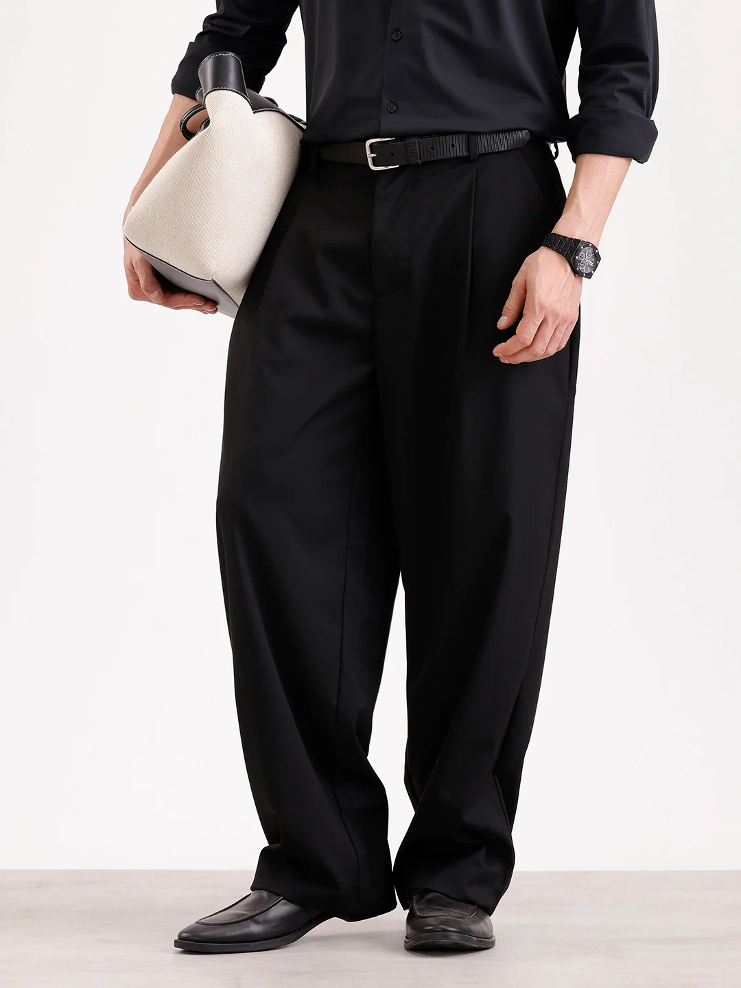Baggy Fit Pleated Trouser  | Black - Image 2