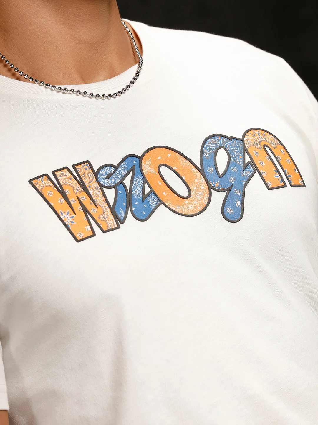 Bandana Logo Printed Slim Fit T-Shirt | White - Image 5