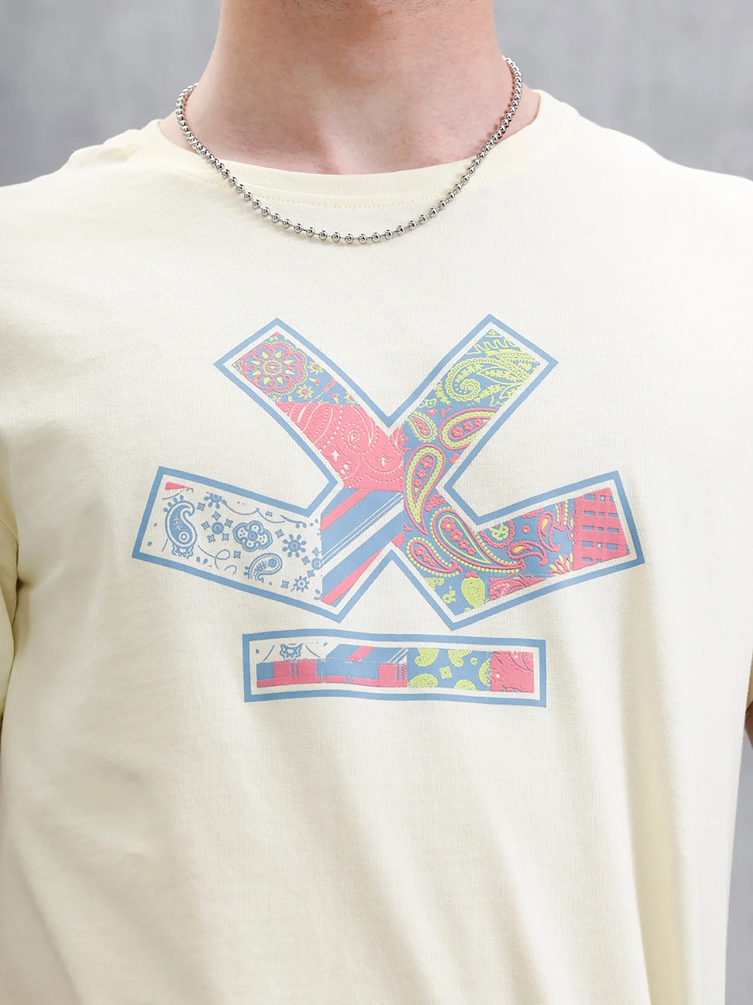 Bandana Logo Printed Slim Fit T-Shirt | Yellow - Image 5