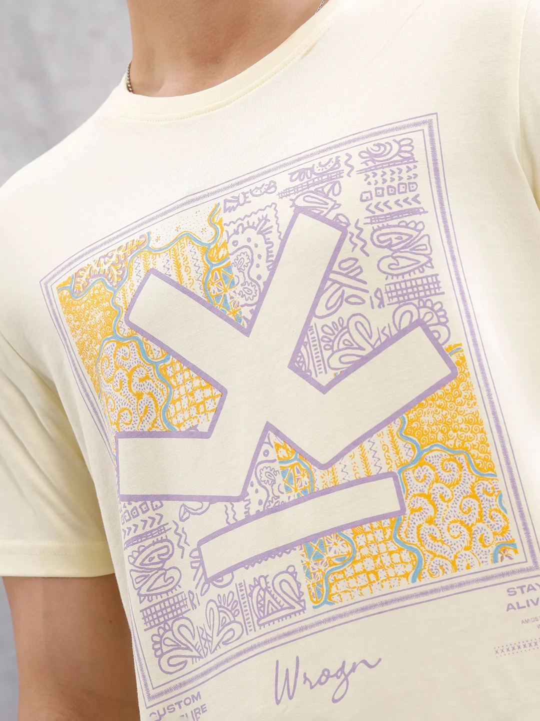 Bandana Patchwork Slim Fit Nomad Edition T-Shirt  |  Beige - Image 4