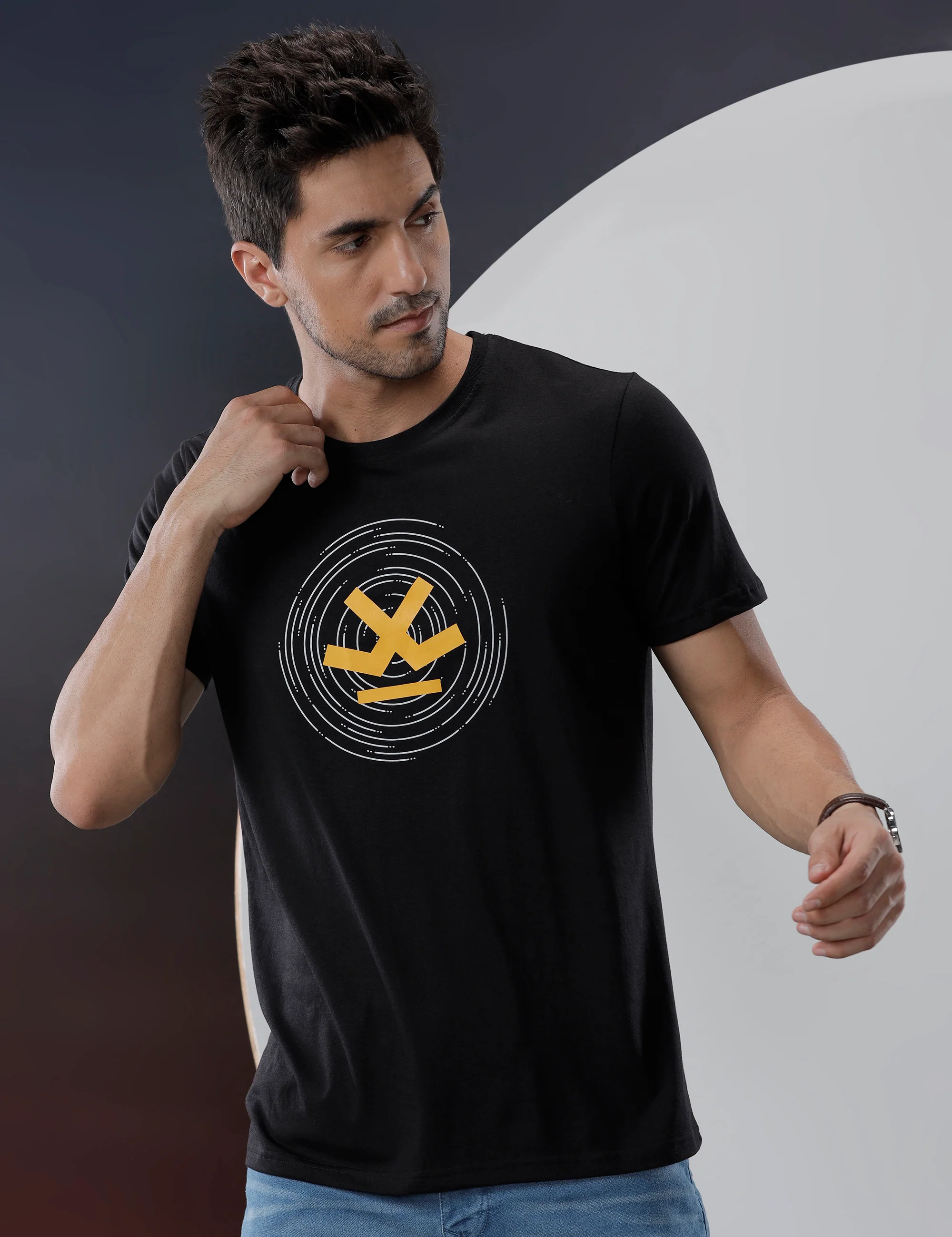 Basic Black Circles Graphic T-Shirt - Image 6