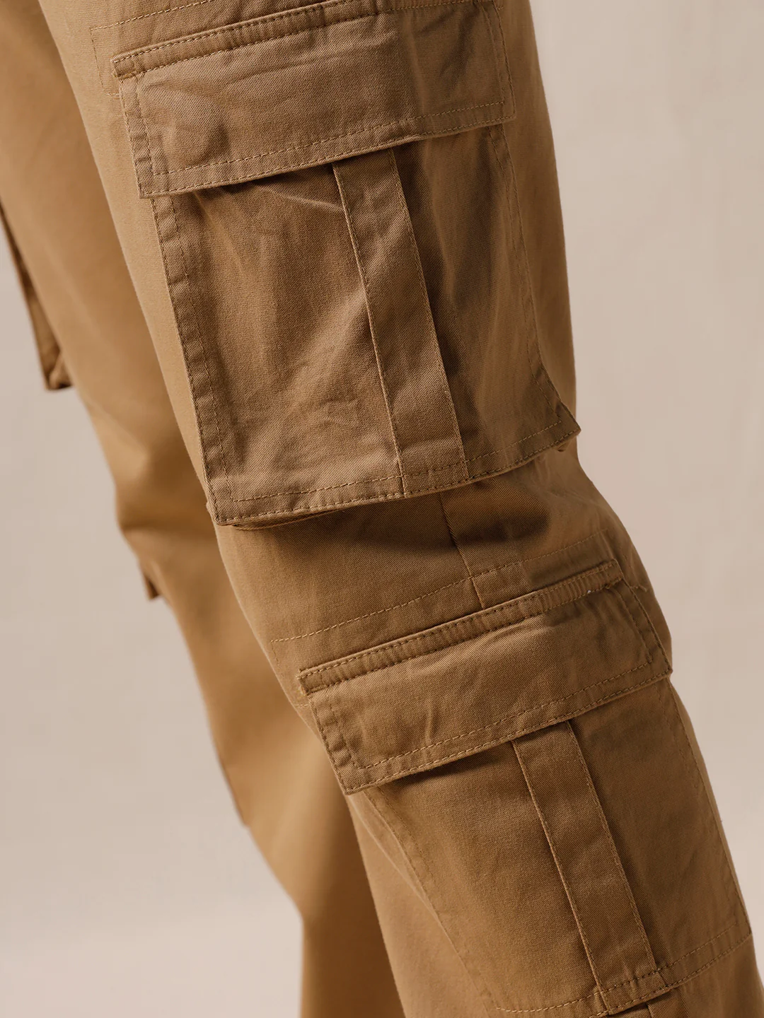 Basic Brown Cargo Pants - Image 5