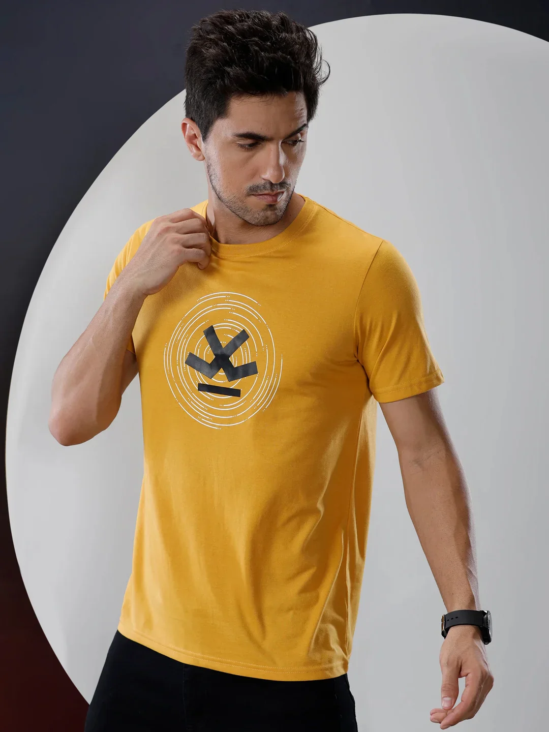 Basic Mustard Chest Print T-Shirt - Image 4
