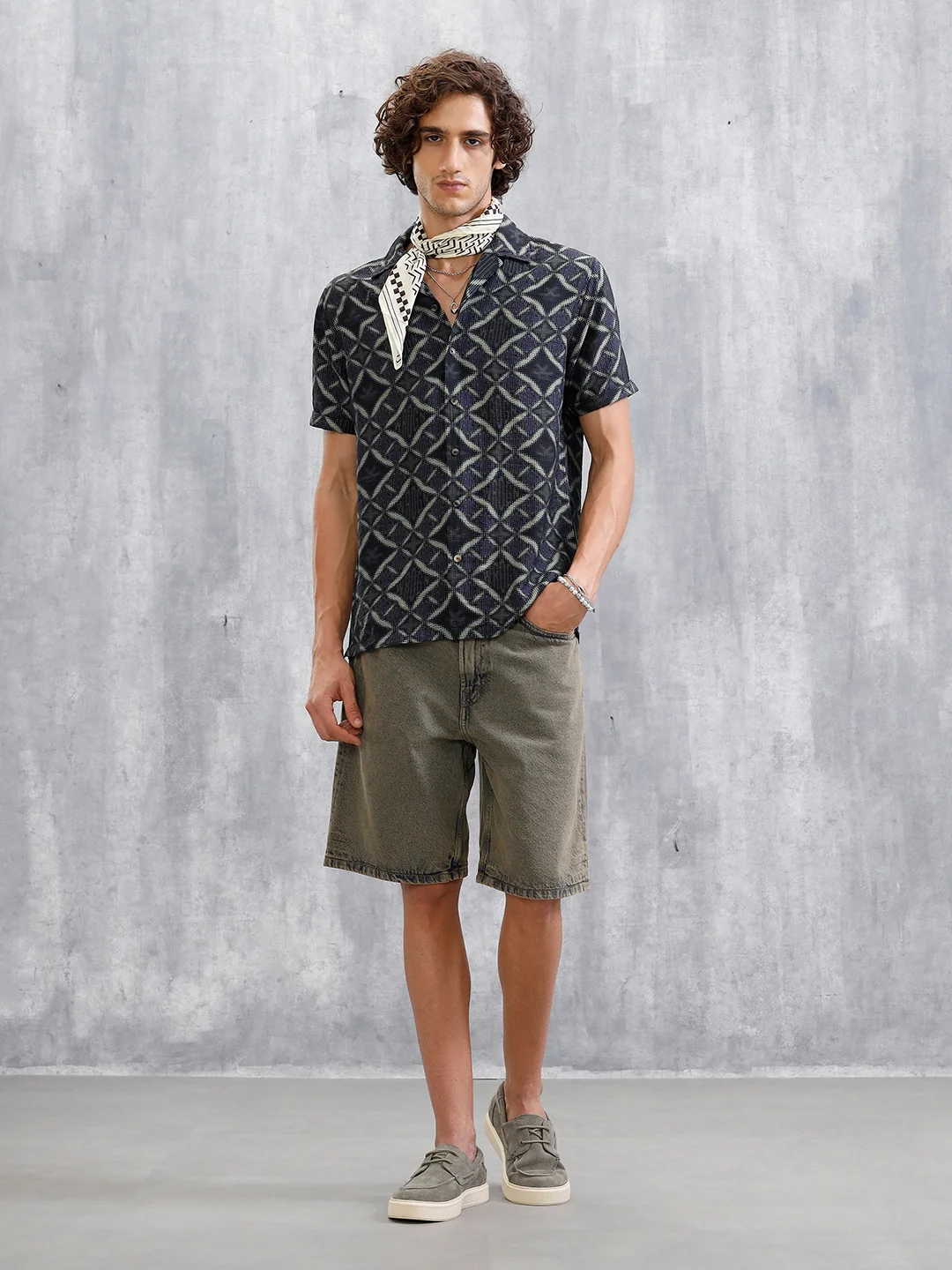 Casual AOP Resort Collar Shirt | Black - Image 2