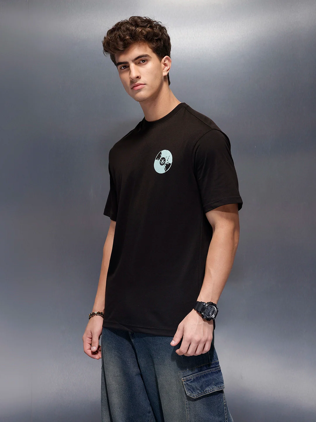 Casual Back Printed Oversized T-Shirt  | Black - Image 4