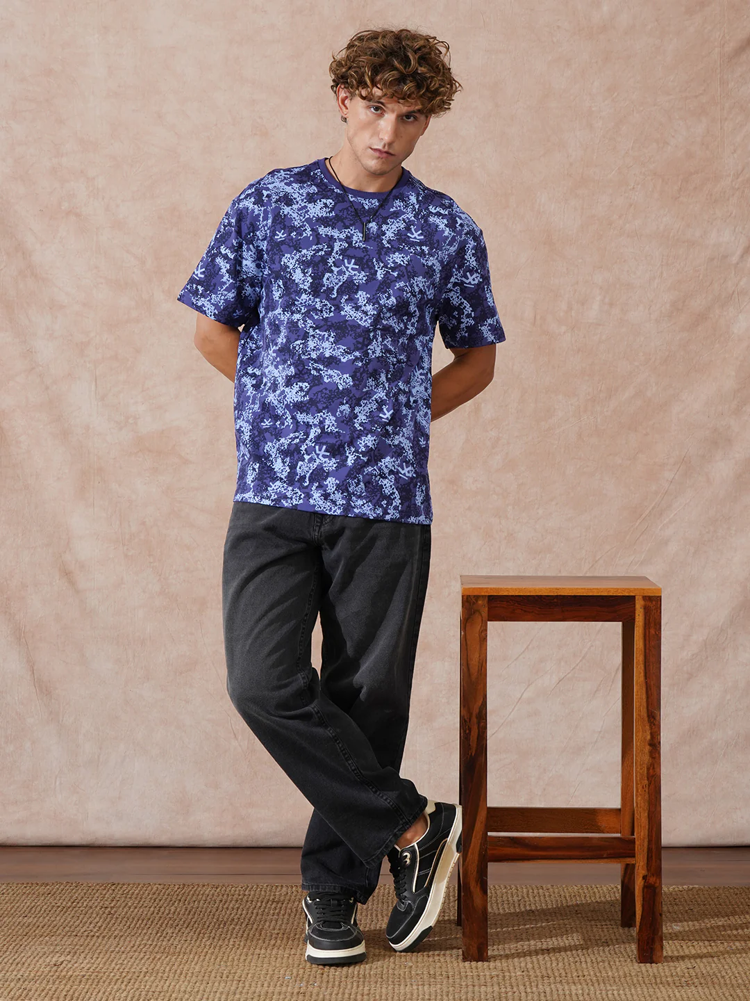 Casual Heavy Fade Loose Fit Jeans | Dark Grey - Image 2