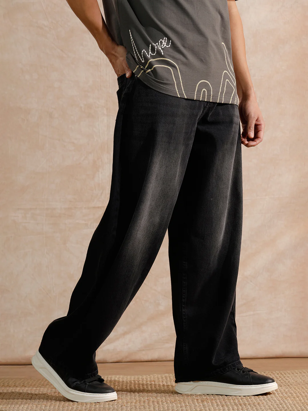 Casual Heavy Fade Baggy Fit Jeans | Dark Grey - Image 4