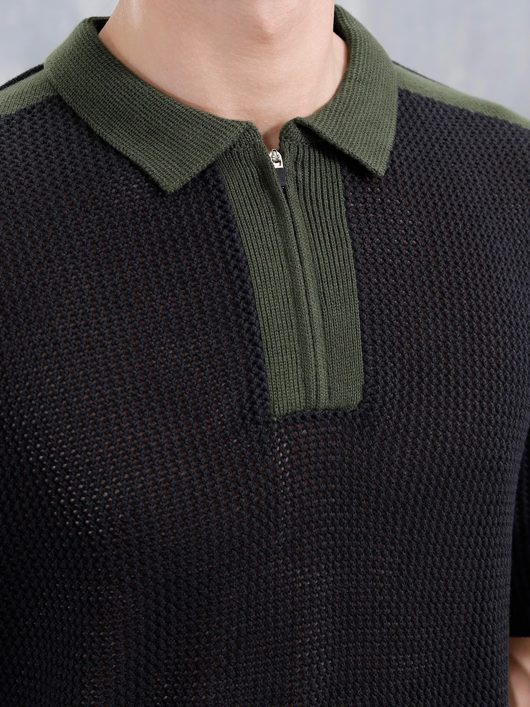 Casual Men Oversized Fit Flat Knit Polo T-shirt With Zipper | Black - Image 5