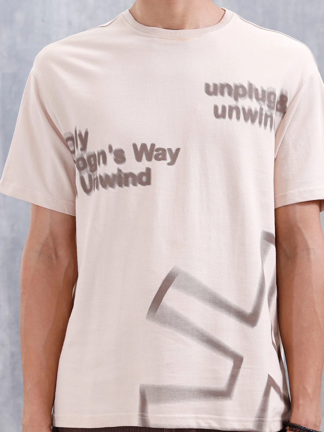 Casual Men Oversized Fit Tee With Placement Graphic | Beige - Image 5