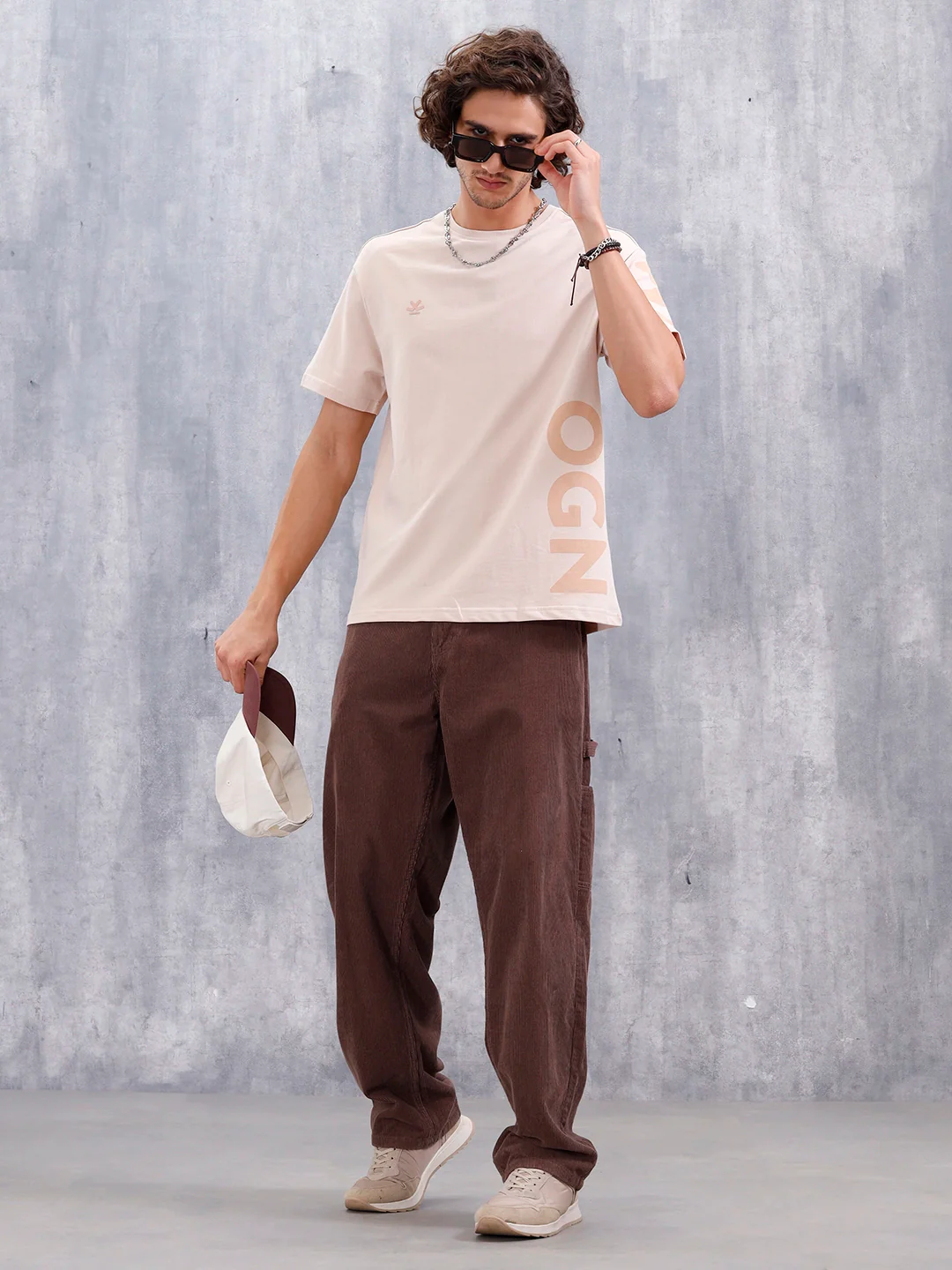 Casual Men Oversized Fit Tee With Typo Graphic | Beige - Image 2