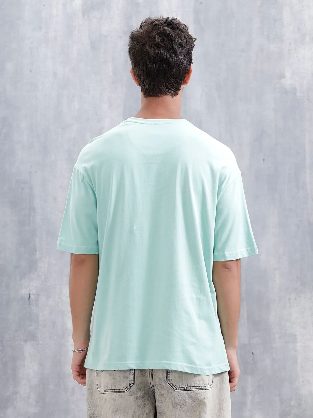 Casual Men’s Oversized Fit T-Shirt Featuring Popeye | Light Green - Image 3