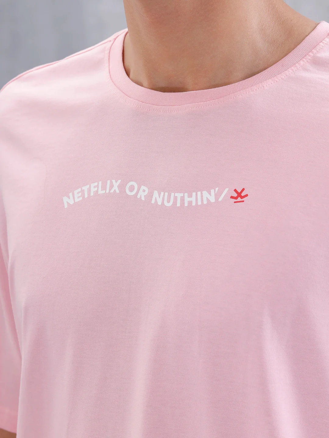 Casual Men’s Oversized T-Shirt Featuring Netflix | Pink - Image 5