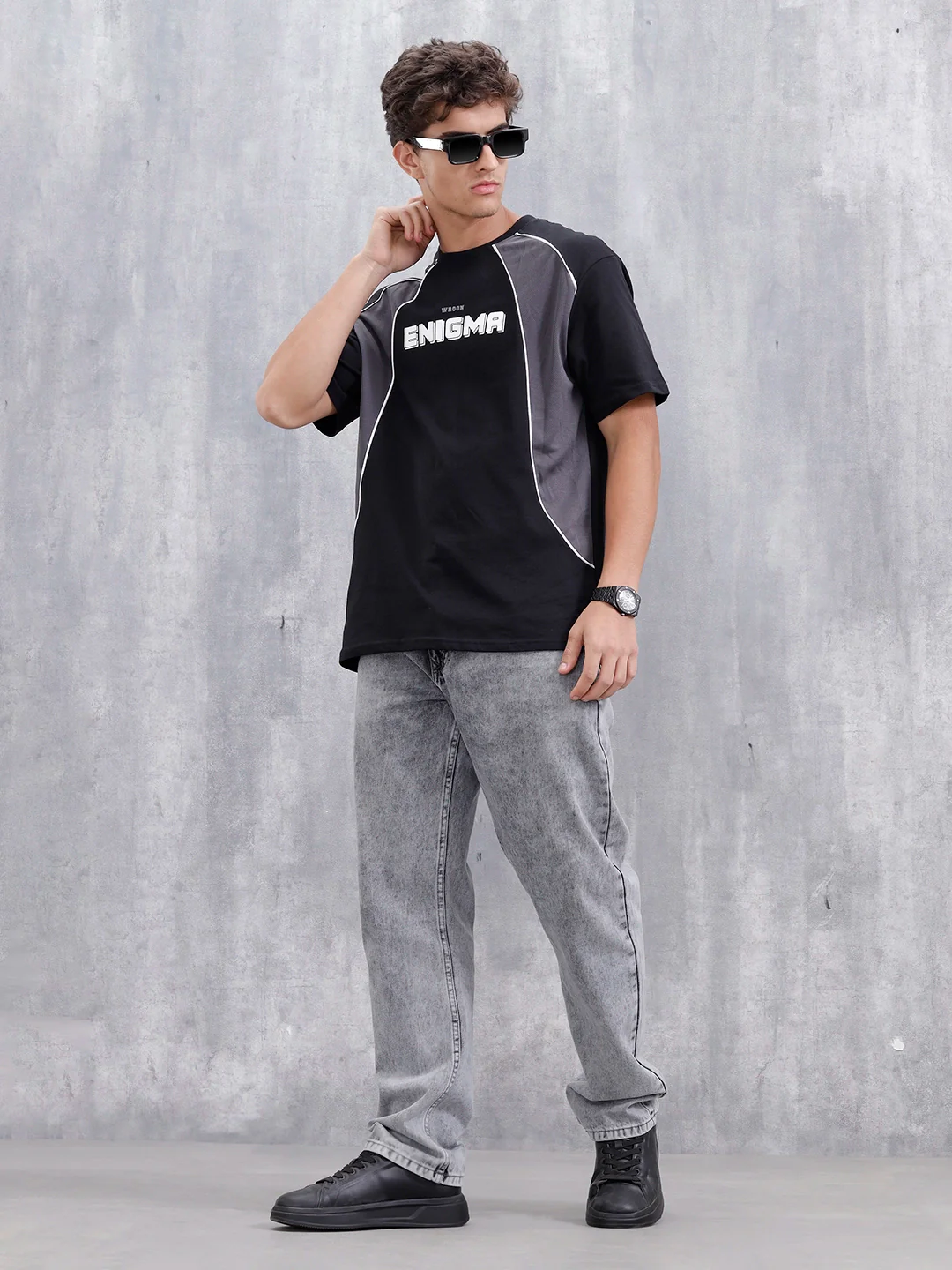 Casual Men Sporty Look Oversized Fit Tee With Print | Black - Image 2