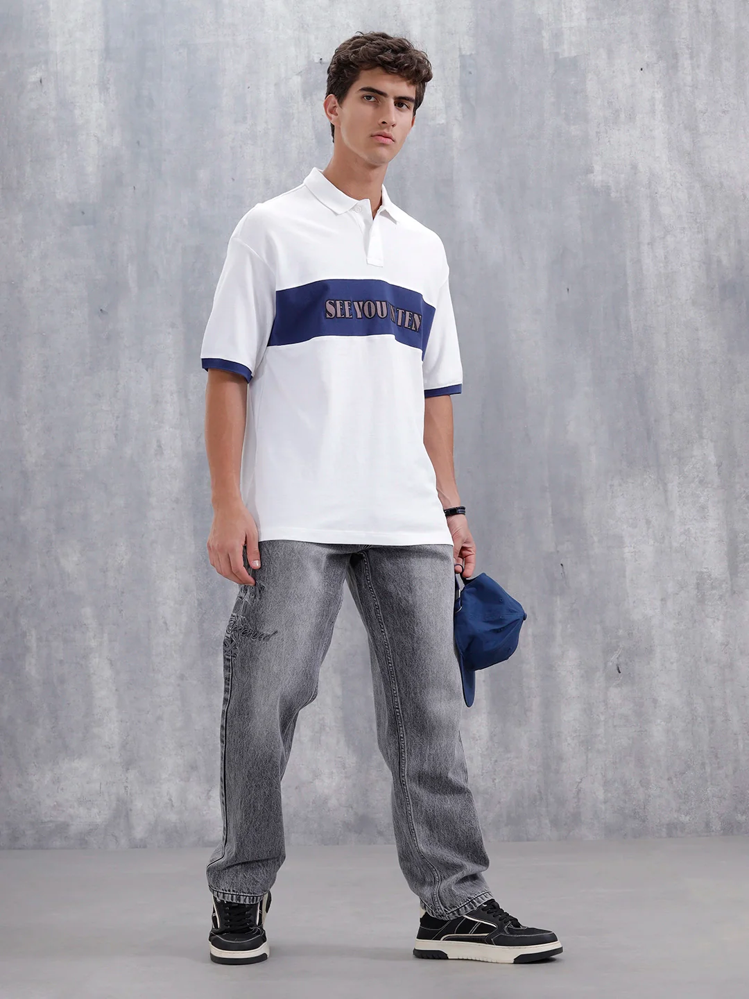 Casual Men Sporty Look Oversized Fit Tee With Print | White - Image 2