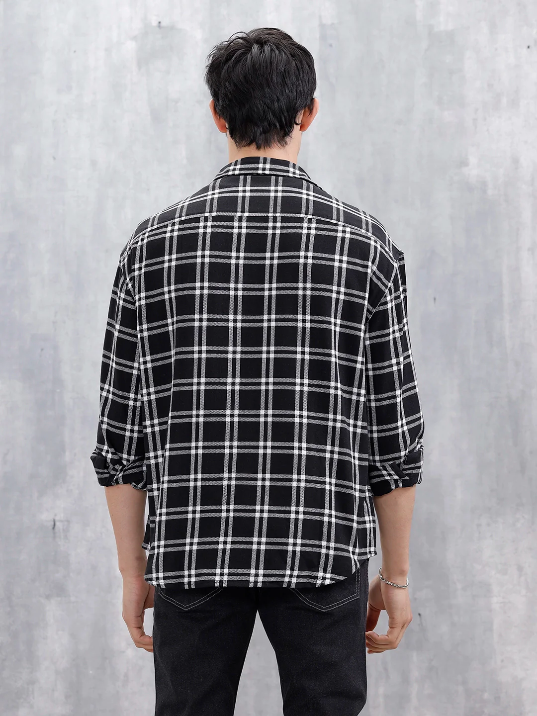 Casual Oversized Fit Checkered Pattern Shirt | Black - Image 3