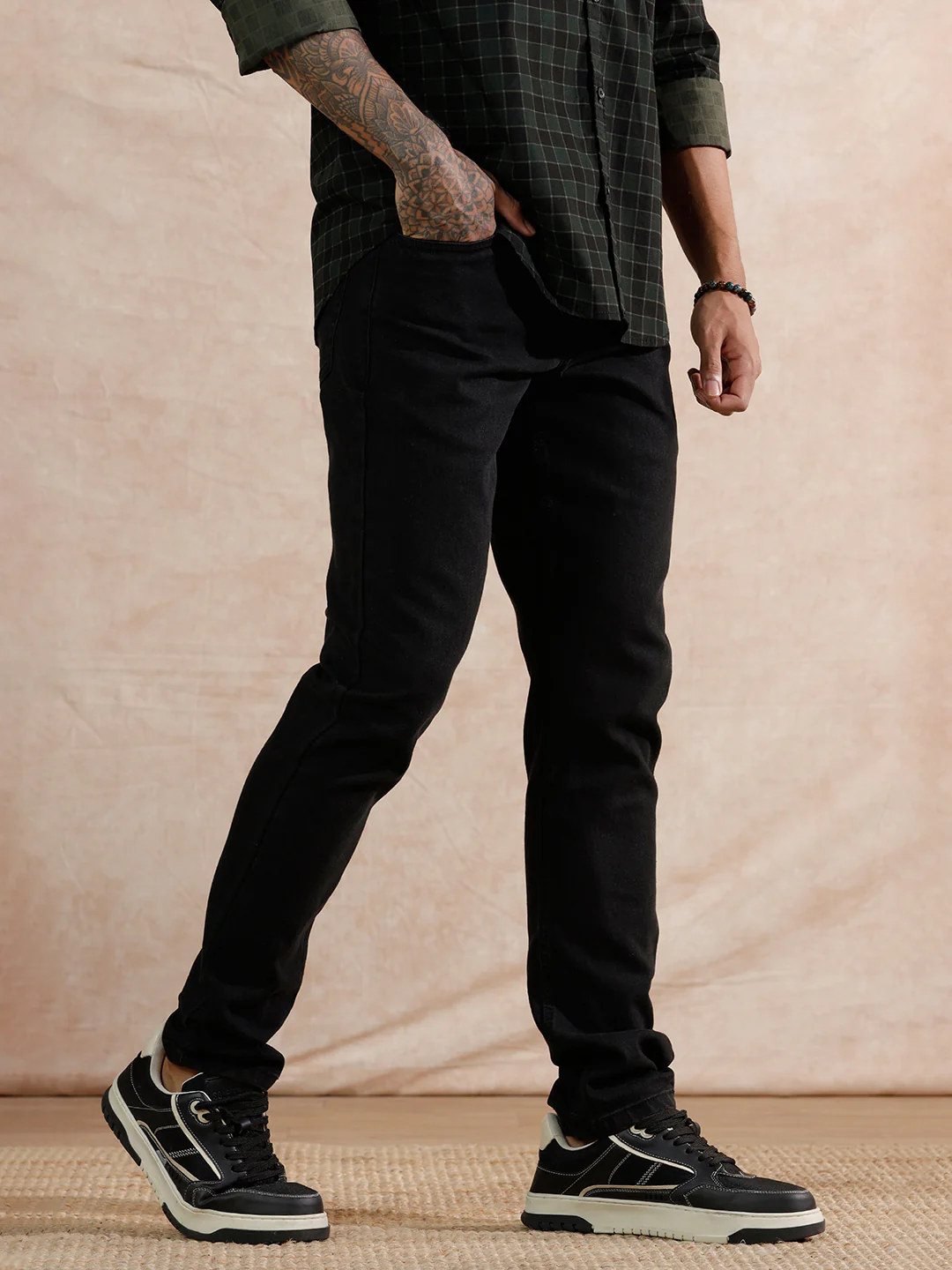 Casual Slim Fit Jeans | Black - Image 4
