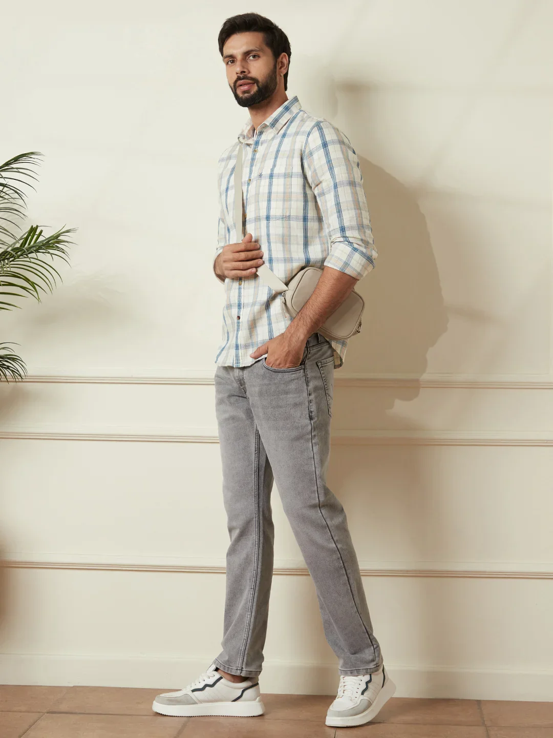 Checked Slim Fit Textured Shirt | Off White - Image 2