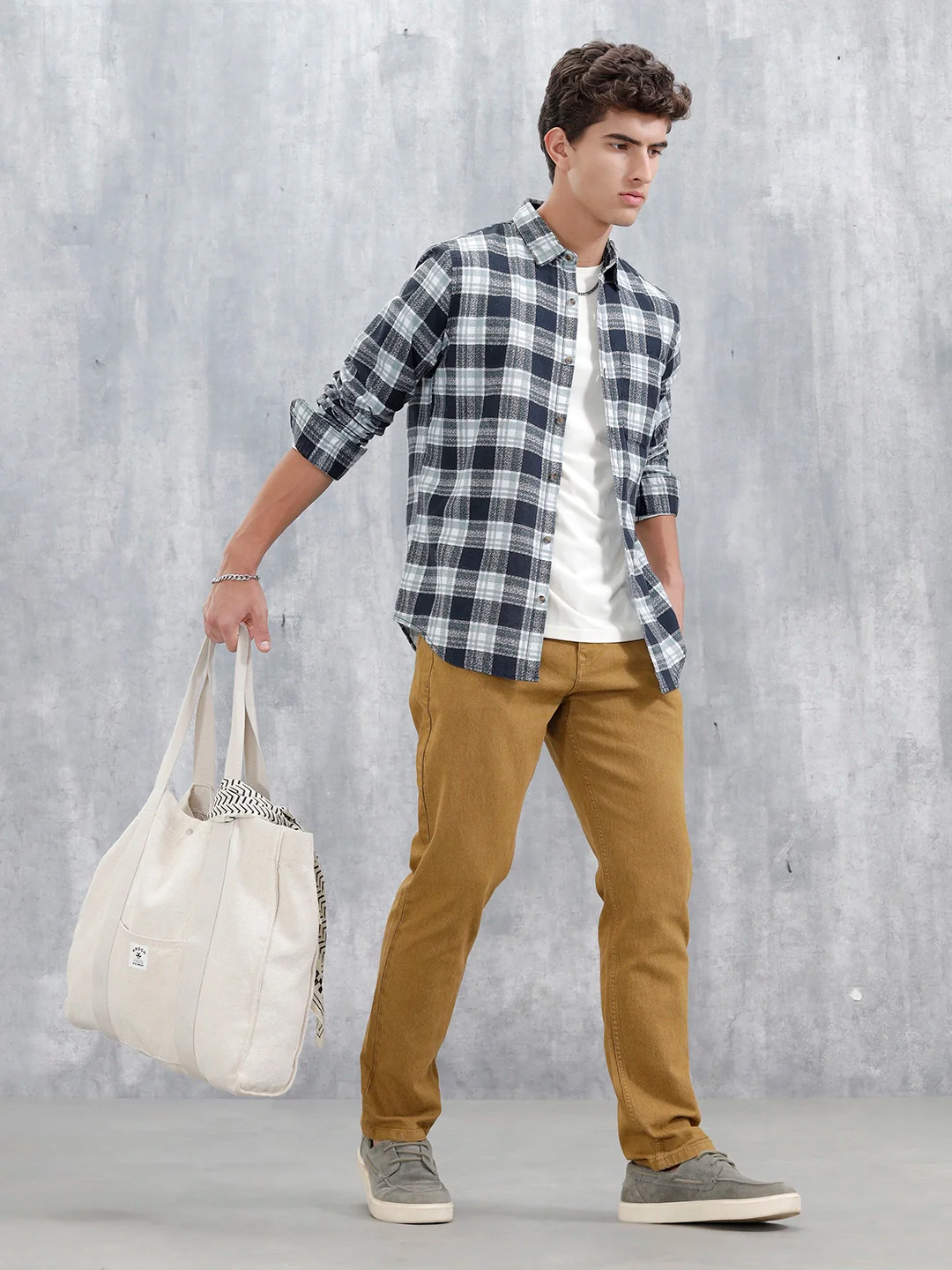 Checkered Pattern Slim Fit Casual Shirt | Blue - Image 2