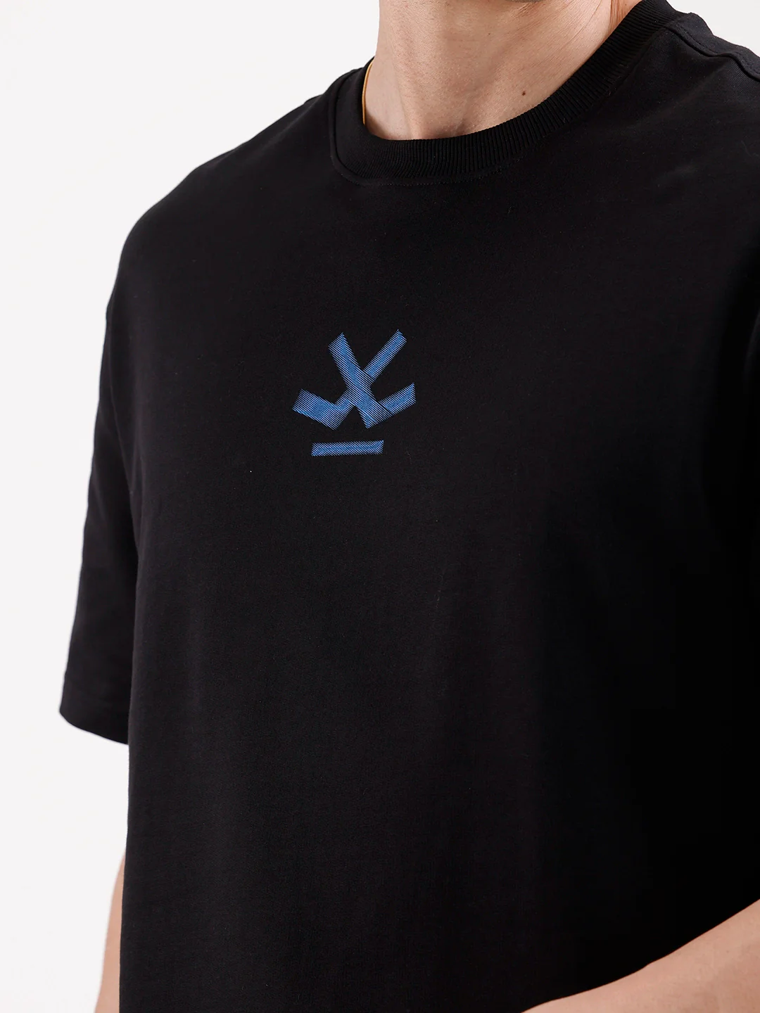 Classic Back Printed Oversized T-Shirt   |  Black - Image 5
