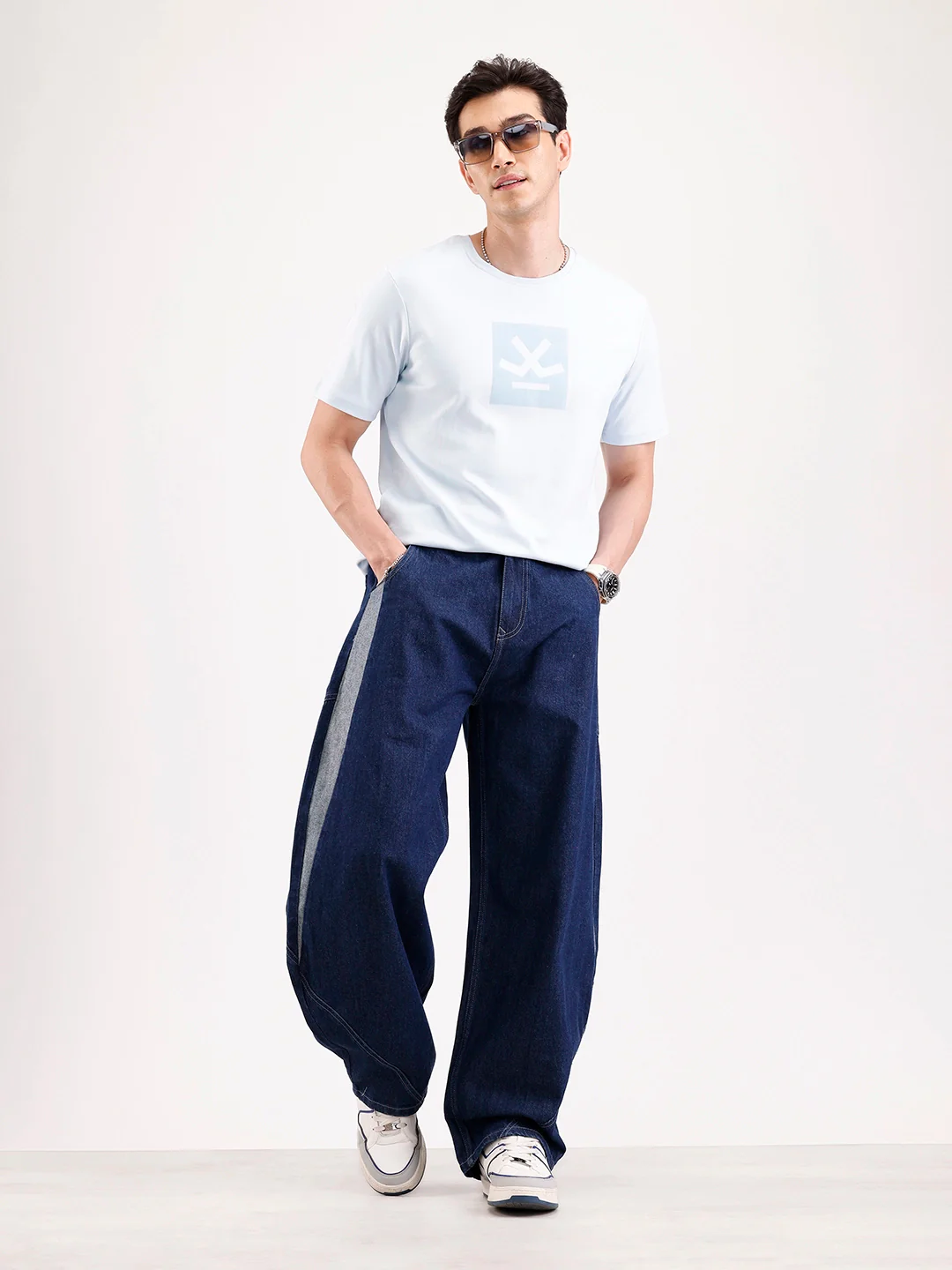 Classic Baloon Fit Jeans   |  Blue - Image 2