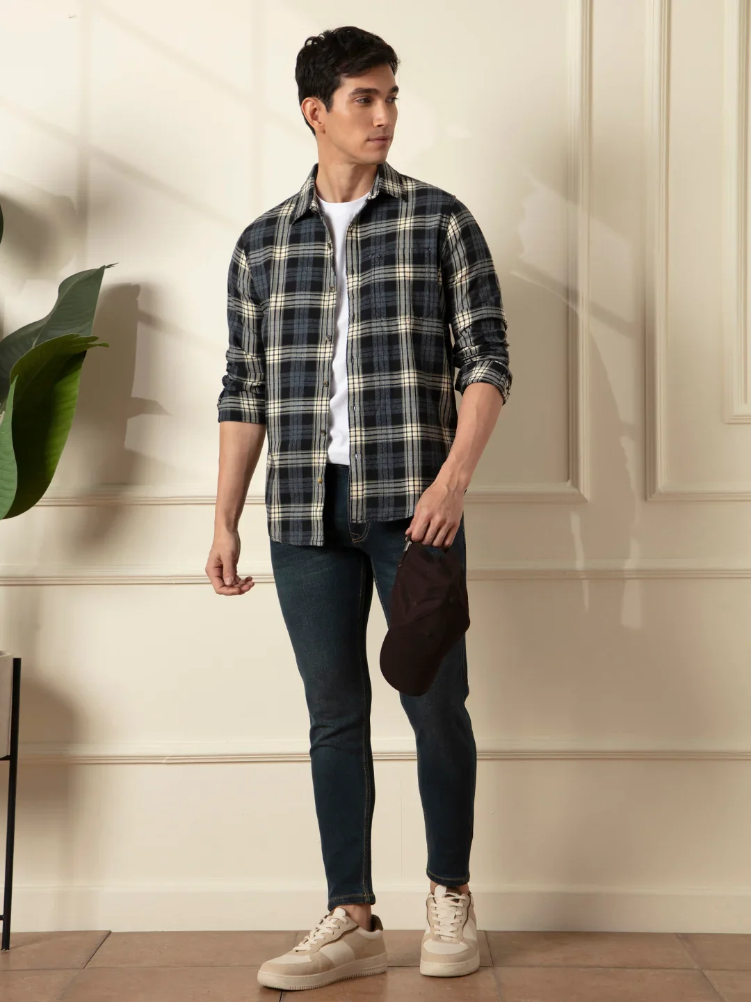 Textured Checks Slim Fit Shirt | Black - Image 2