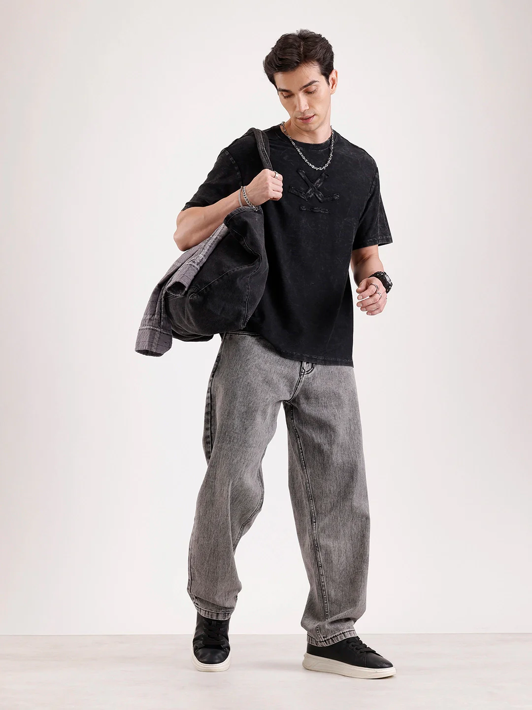 Classic Loose Fit Denim Jeans   |  Grey - Image 2