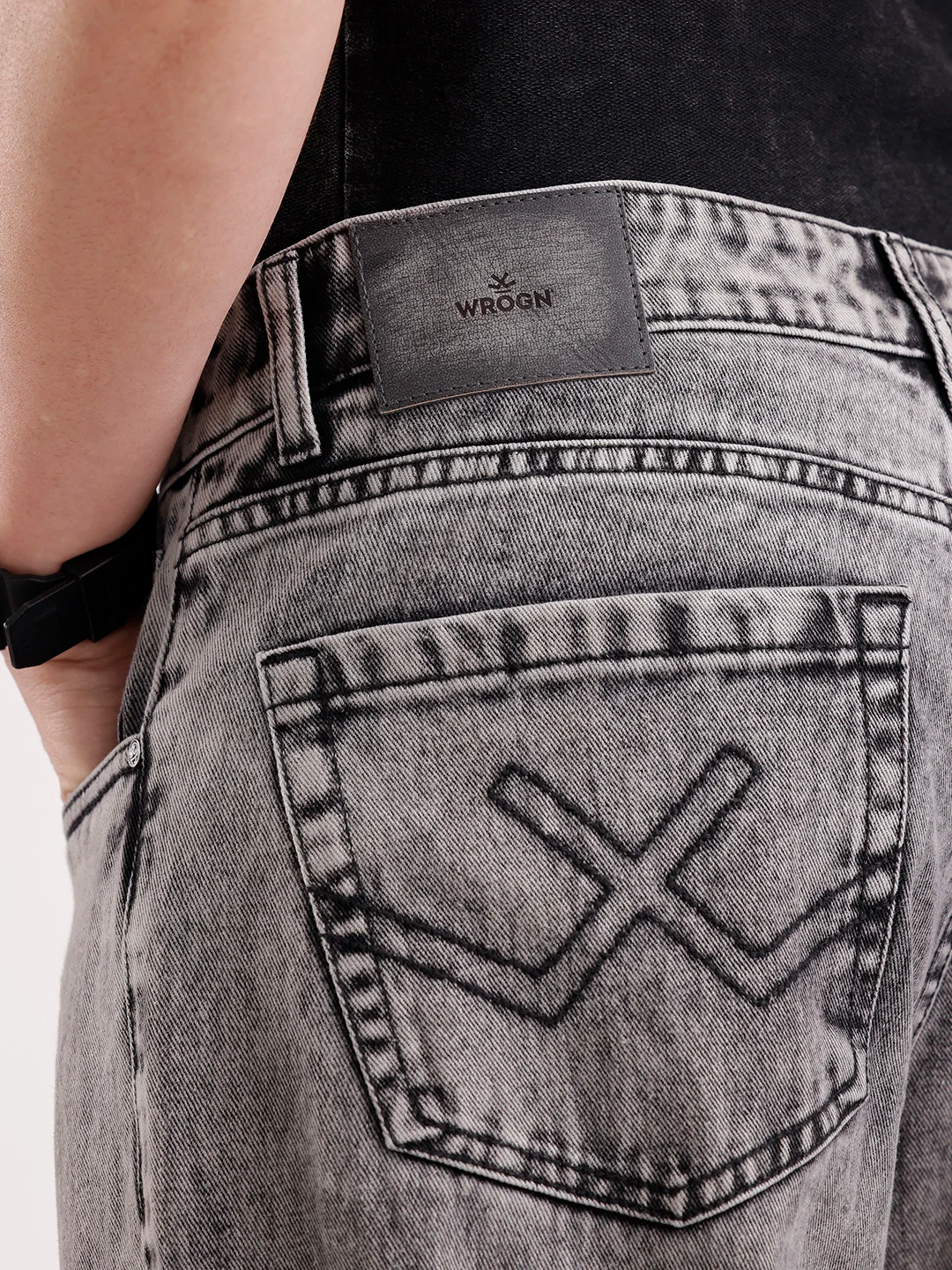 Classic Loose Fit Denim Jeans   |  Grey - Image 6
