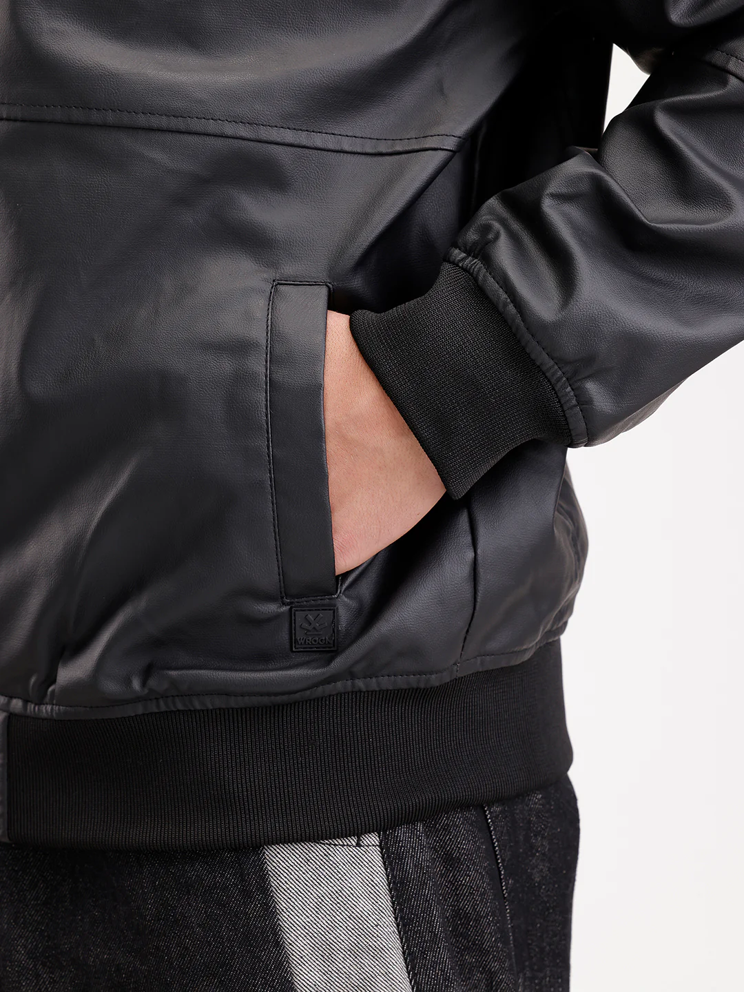 Classic Oversized Back Printed Jacket  | Black - Image 5