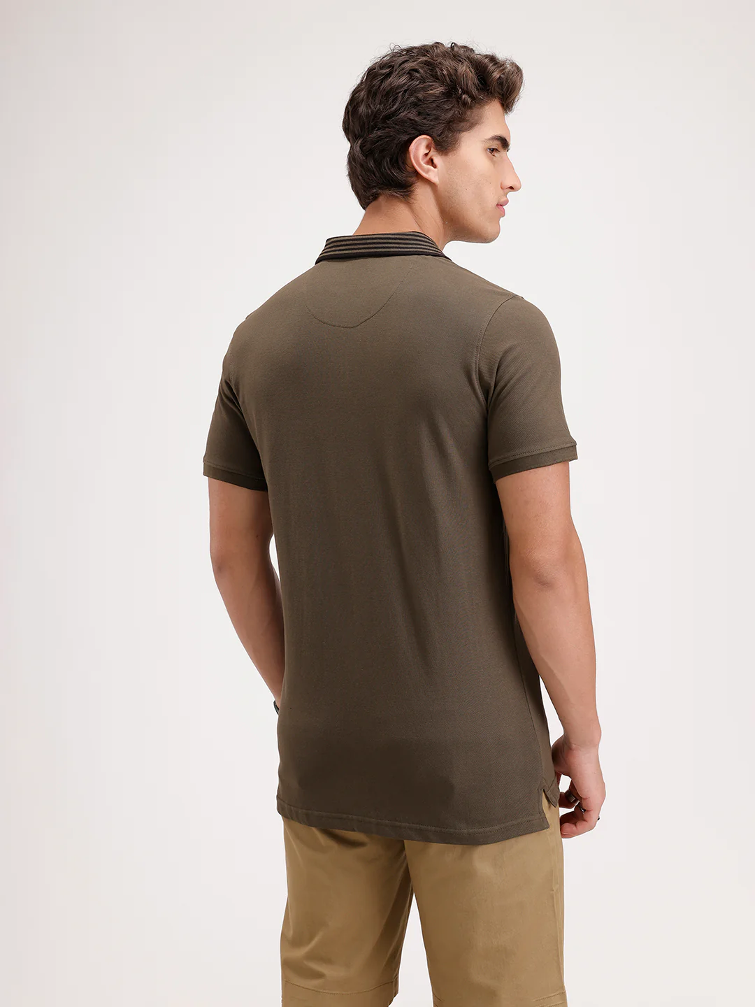 Classic Slim Fit Contrast Collar Polo T-Shirt  | Olive - Image 3