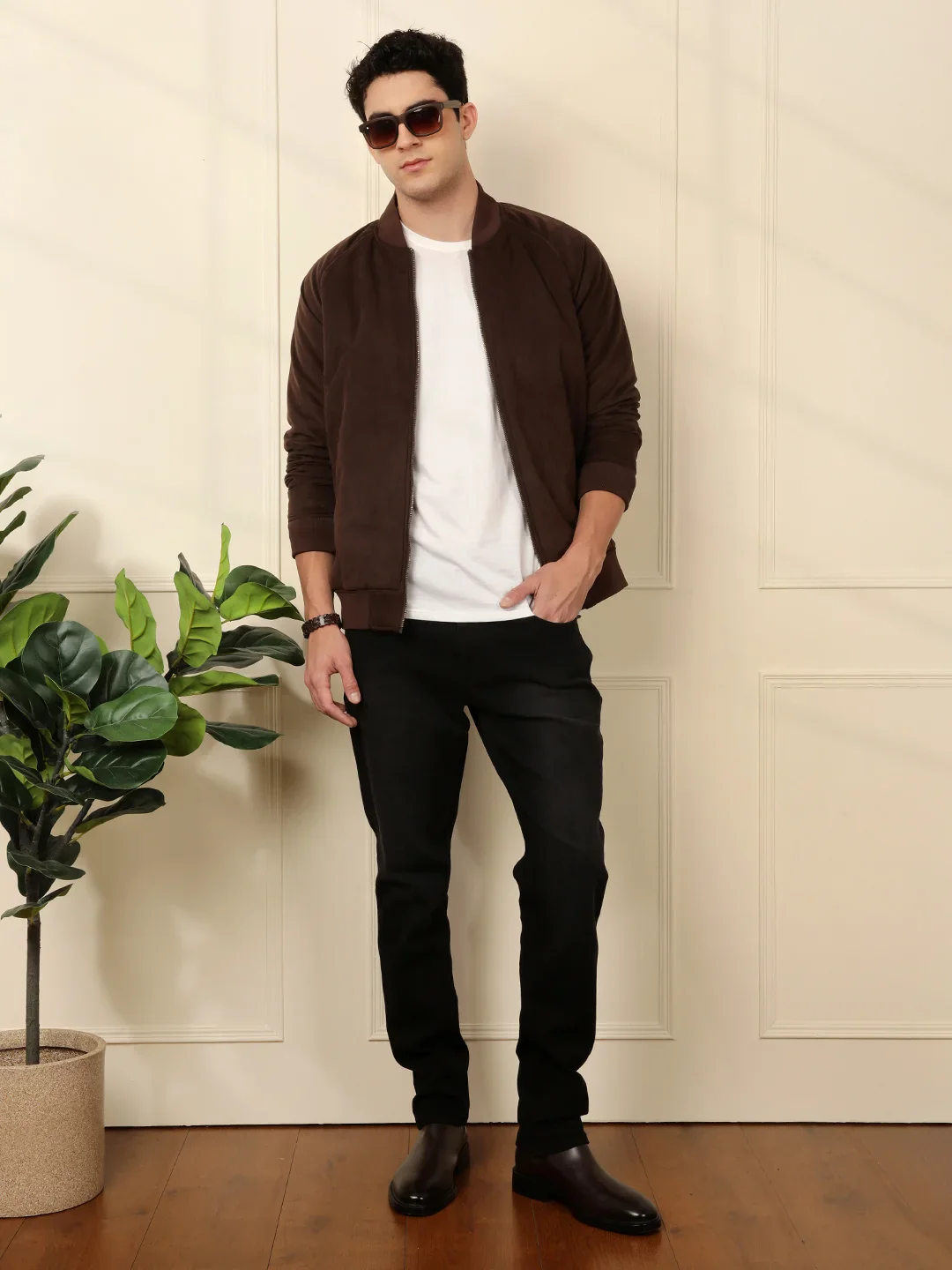 Classic Slim Fit Jeans In Black - Image 2