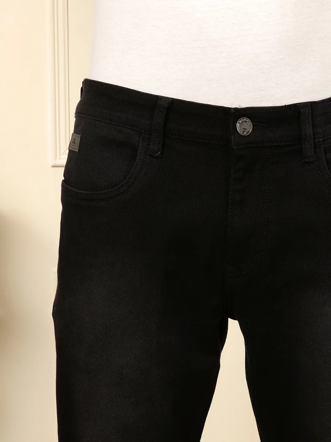 Classic Slim Fit Jeans In Black - Image 5