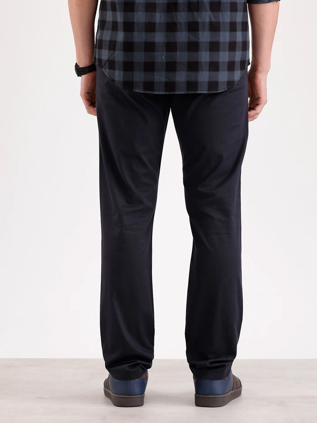 Classic Slim Fit Trouser  | Black - Image 3
