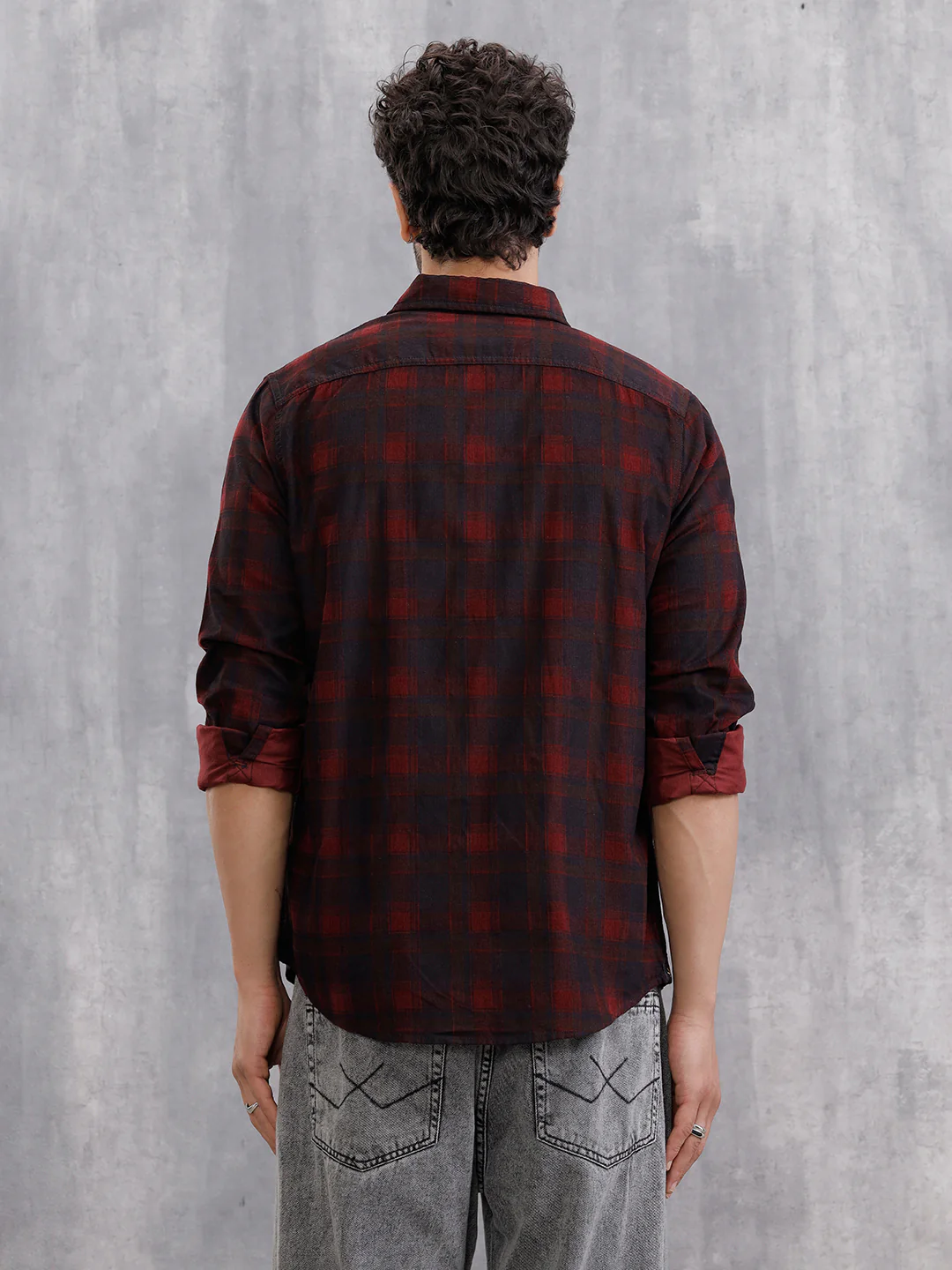 Corduroy Check Printed Shirt In Slim Fit | Maroon - Image 3