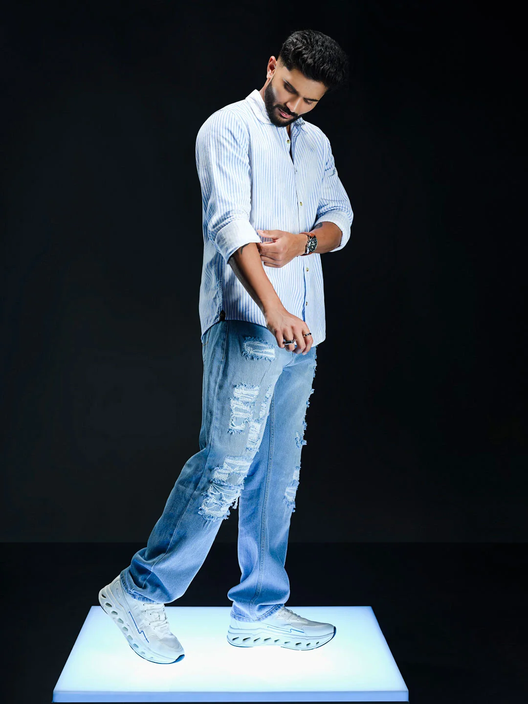 Solid Anti Fit Distressed Jeans | Light Blue - Image 2