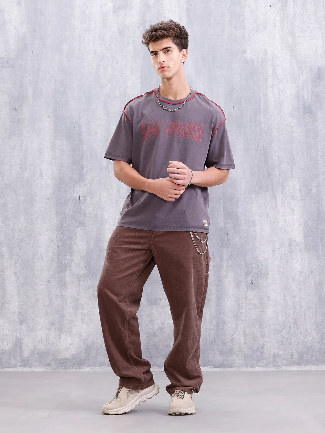 Distressed Grunge Look Oversized Fit T-shirt With Contrast Flat Lock Stitch Detail | Grey - Image 2