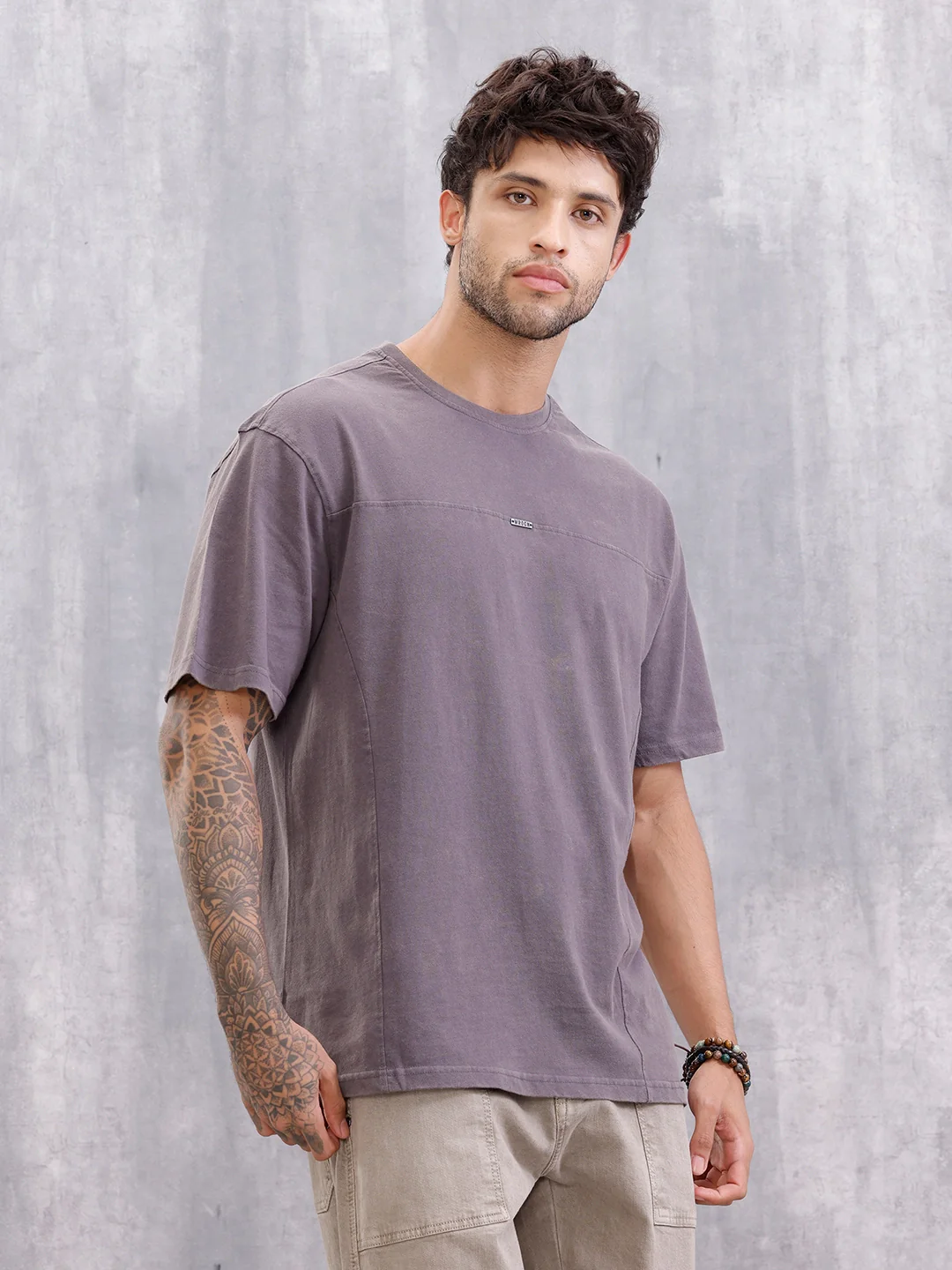 Distressed Grunge Look Oversized Fit T-shirt With Metal Branding | Dark Grey - Image 4