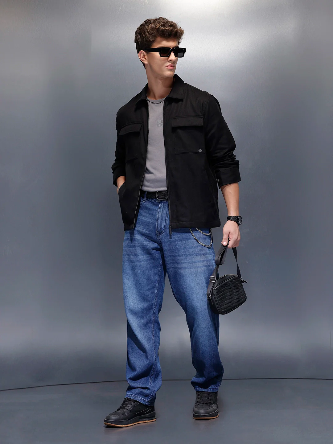 Double Pocket Oversized Jacket  | Black - Image 2