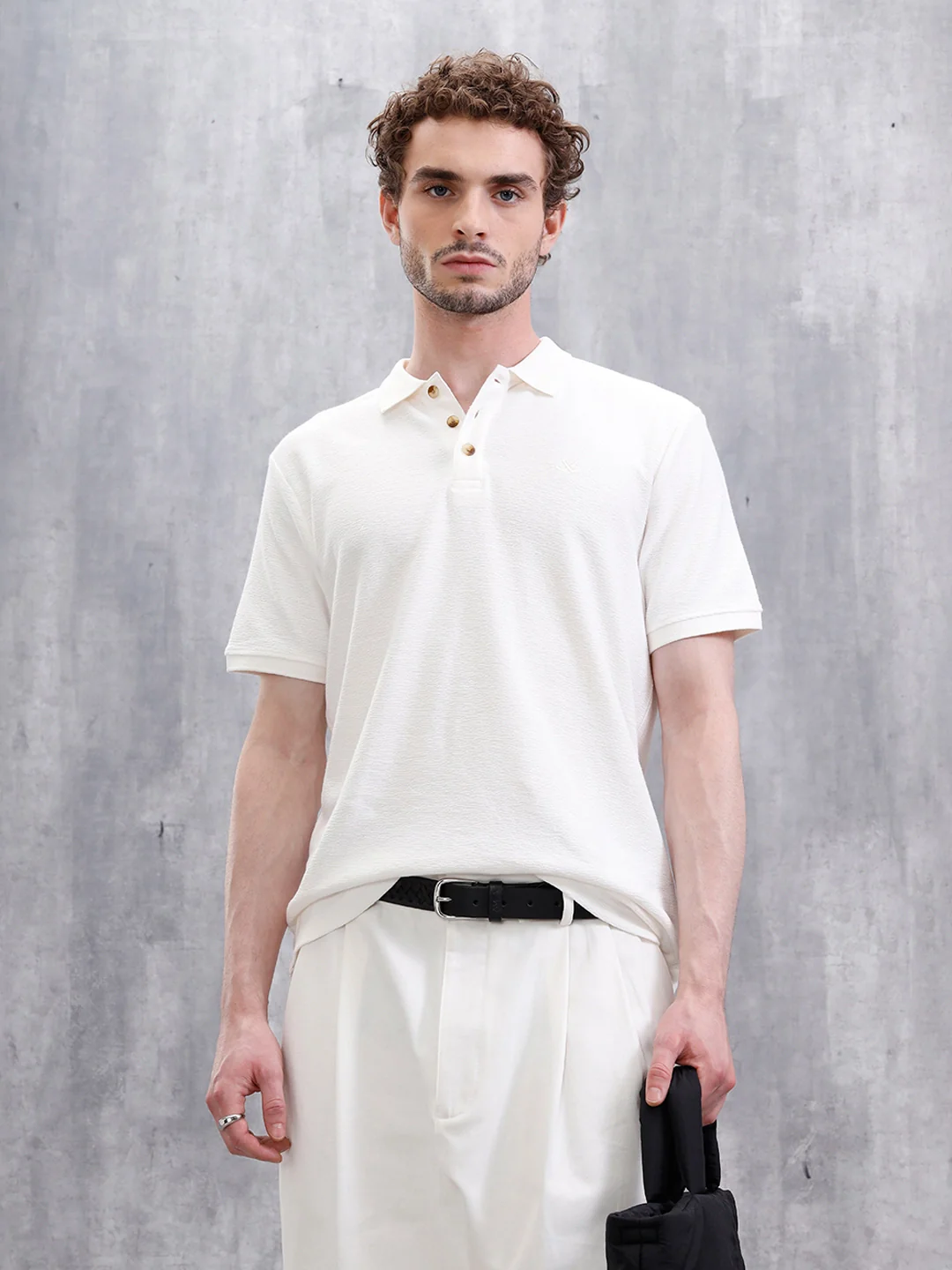 Crinkled Knit Polo T-Shirt | Off White - Image 6