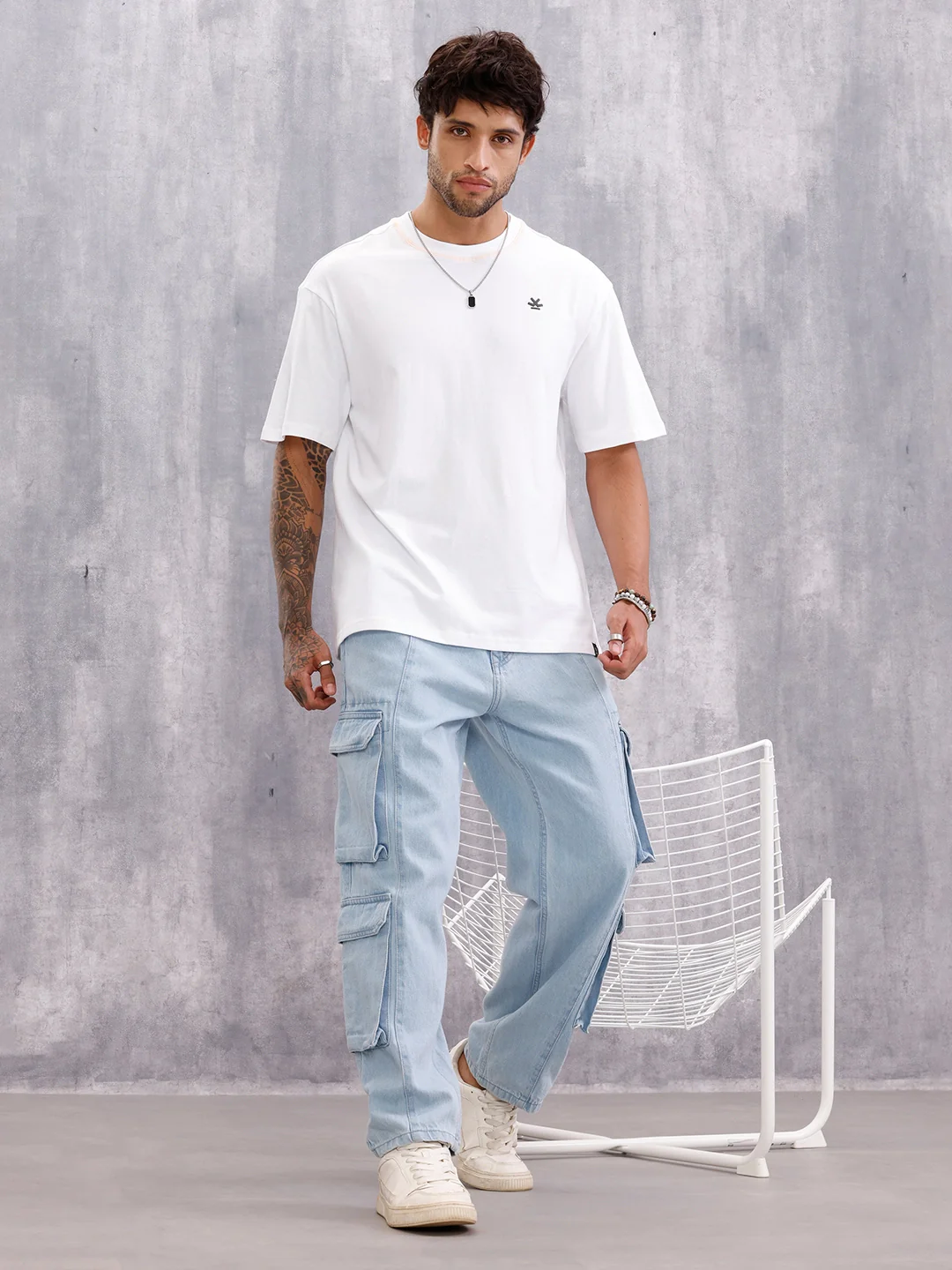 Flat Lock Stitch Detail Oversized Fit T-shirt With Hd Printed Logo | White - Image 2
