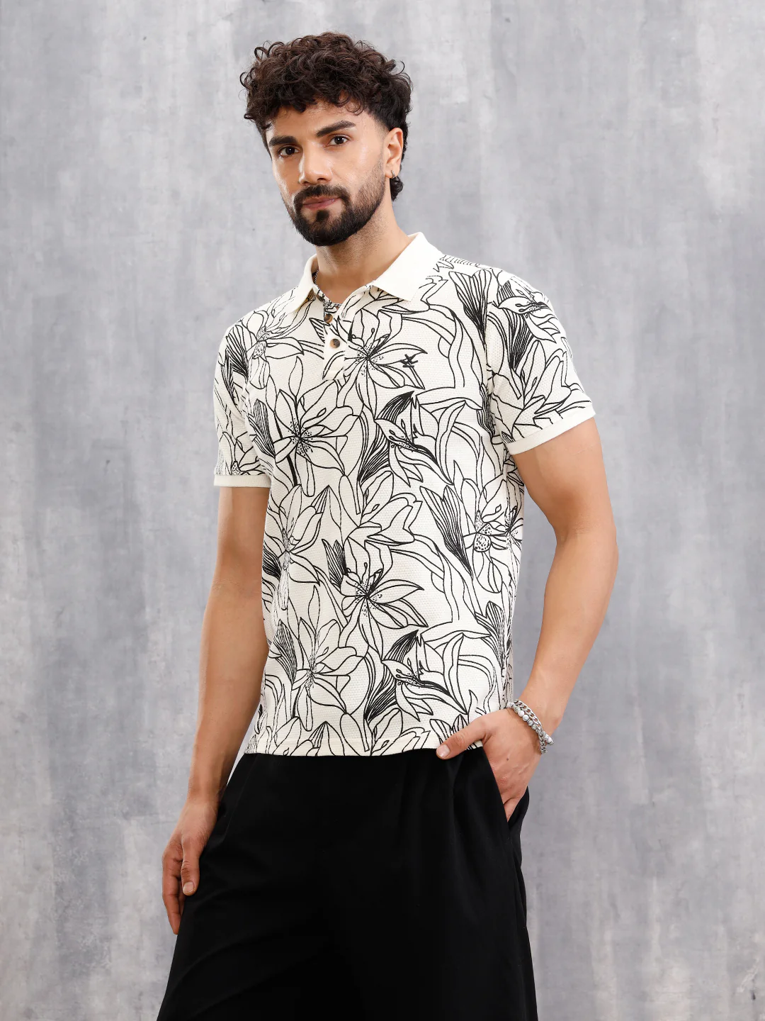 Floral Abstract Aop Polo T-Shirt  | Off White - Image 5