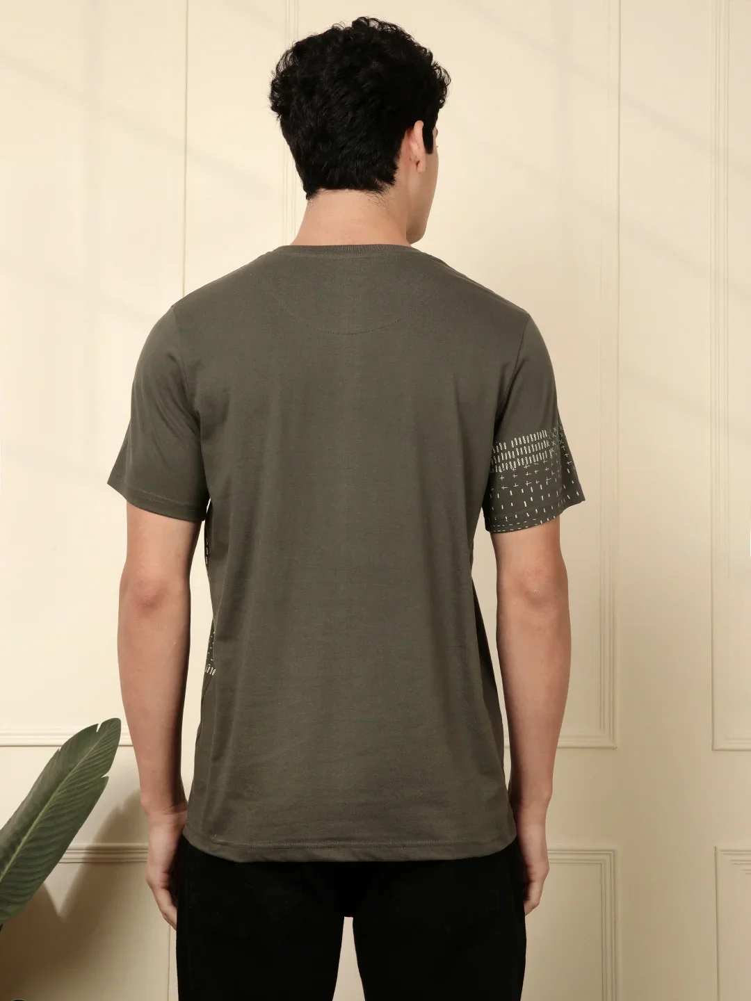 Follow the Madness Printed T-Shirt - Image 3