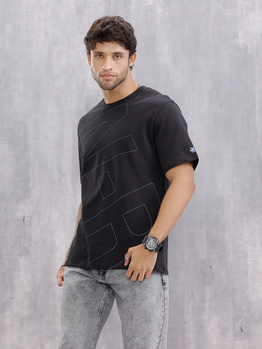 Graphic Printed Casual Fit T-shirt | Black - Image 4
