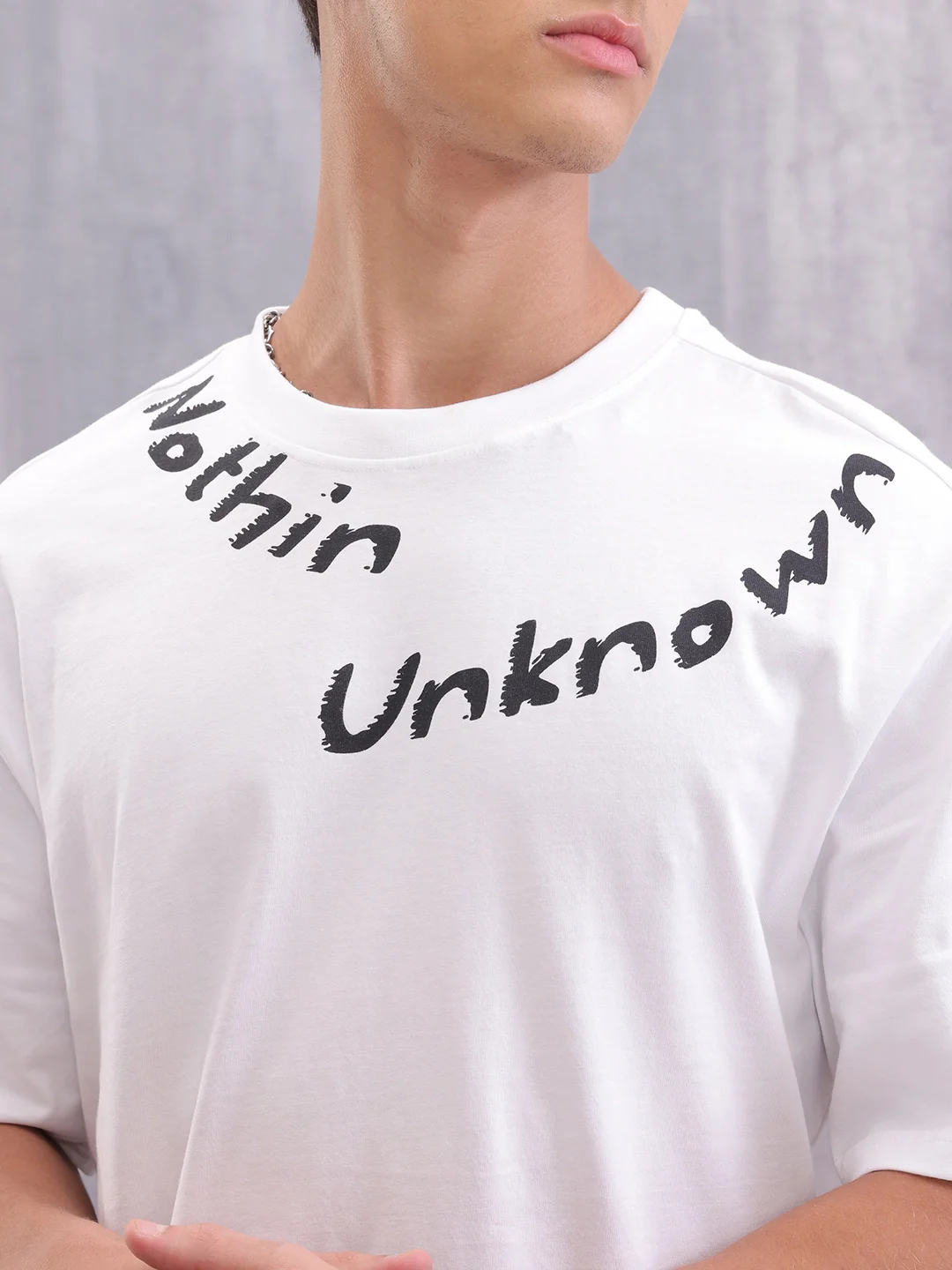 Graphic Printed Casual Look T-shirt With Branding | White - Image 5