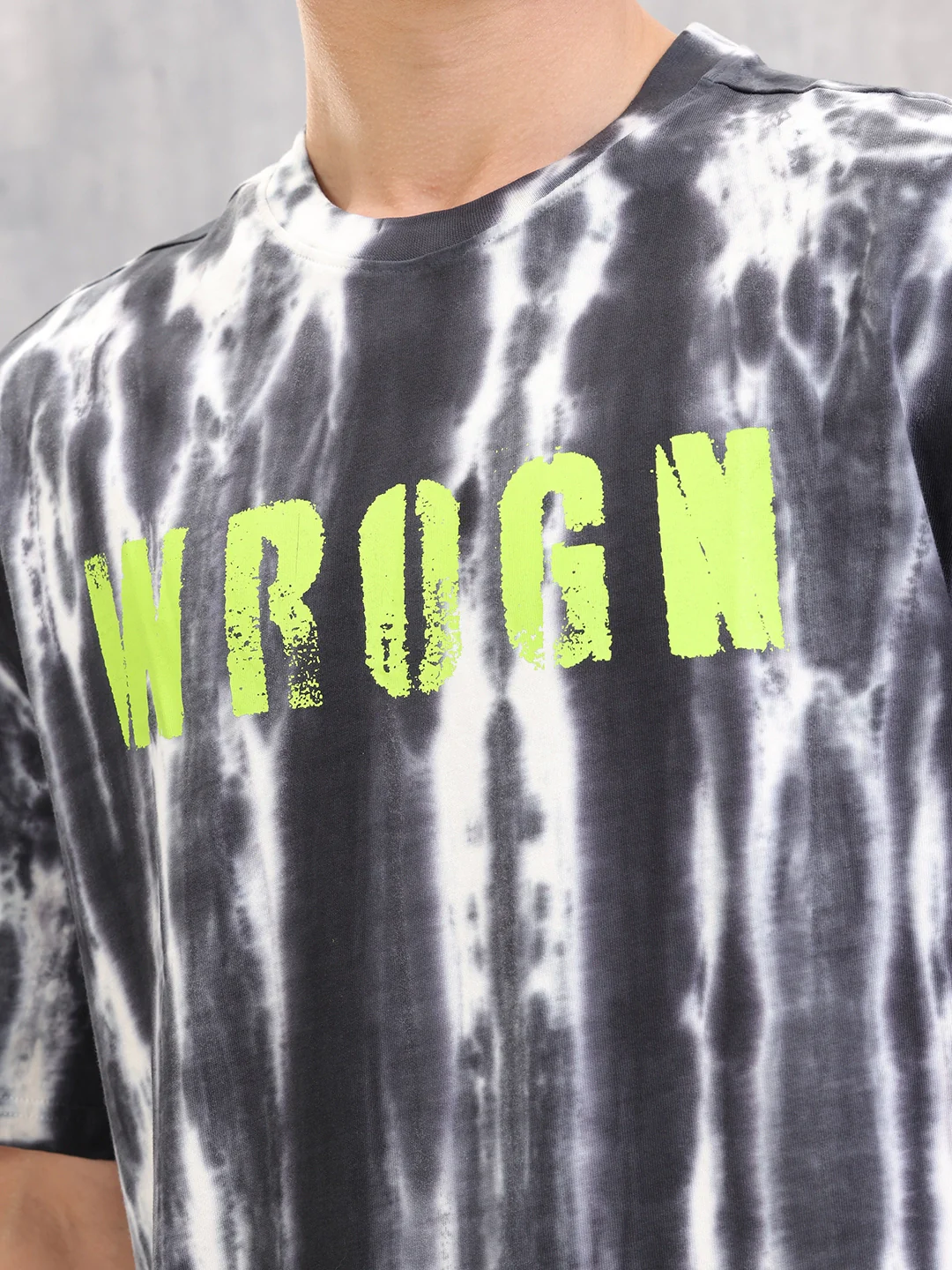 Graphic Printed T-shirt With Tie&Dye | Black - Image 5