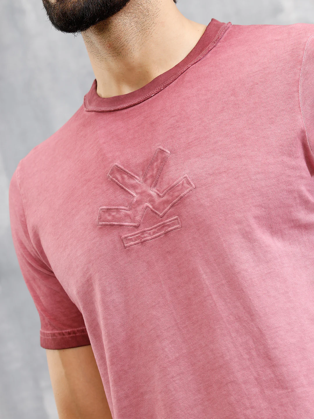 Grunge Pigment Washed T-Shirt With Logo Appliqué On Chest | Maroon - Image 8