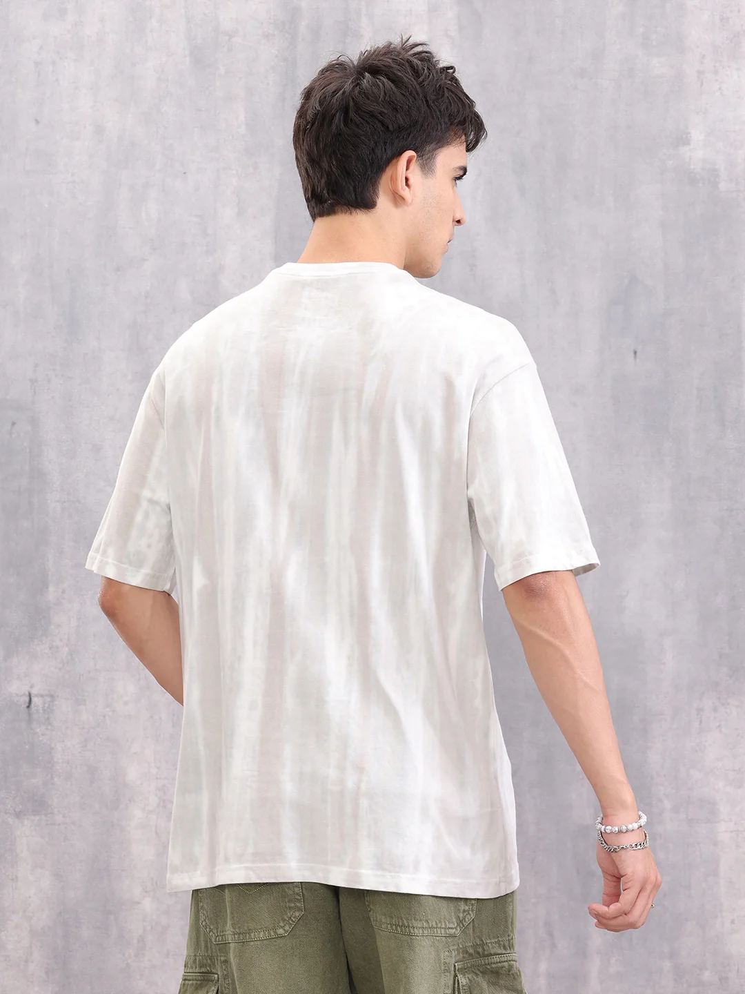 Grunge Washed Look Oversized Fit T-shirt With Graphic Print | Grey - Image 3