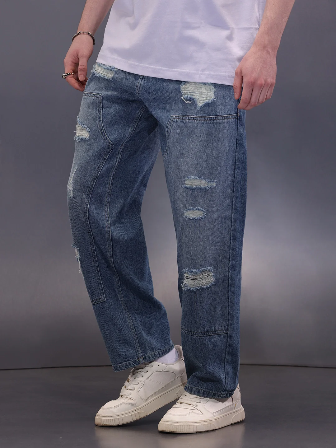 Heave Distress Loose Fit Jeans | Blue - Image 4